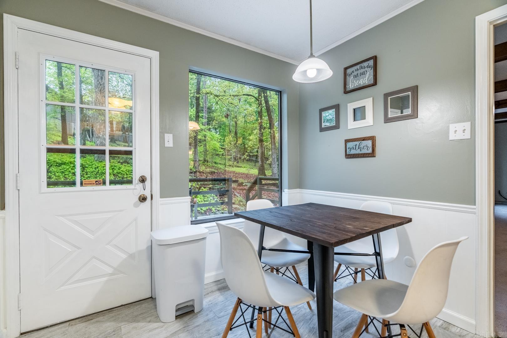 MARLOWE MANOR - Residential