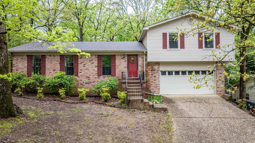 Price Improvement plus $2,000 flooring bonus!!  Come see this wonderful 3 bed 2 bath home with updated kitchen and bathrooms, 2 living areas, and dining room. Don't miss the heated and cooled room off the garage that could easily be used as a workout space, workshop or craft room. It's not counted in the square footage of the house. New roof 2020! This just might be the one you've been looking for!