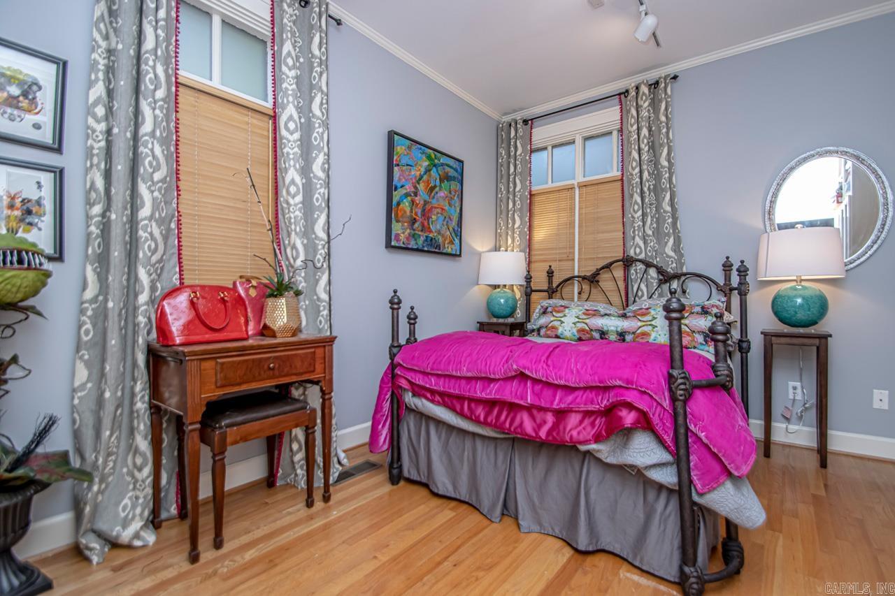 Oakwood - Residential