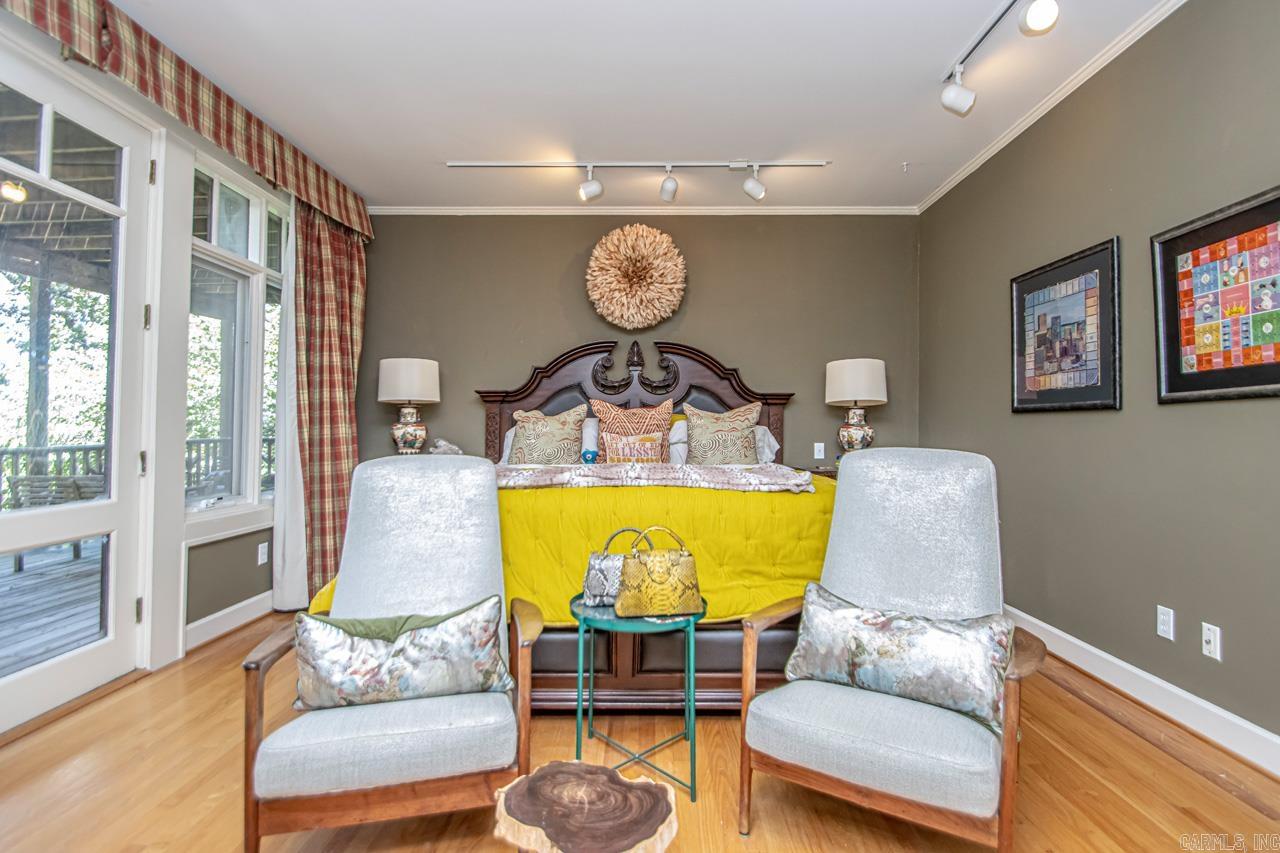 Oakwood - Residential