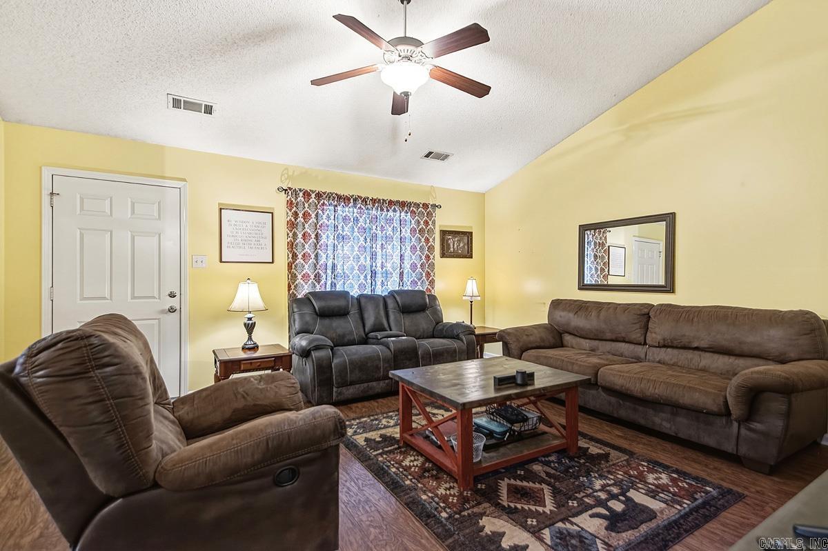 MEADOW CREEK - Residential