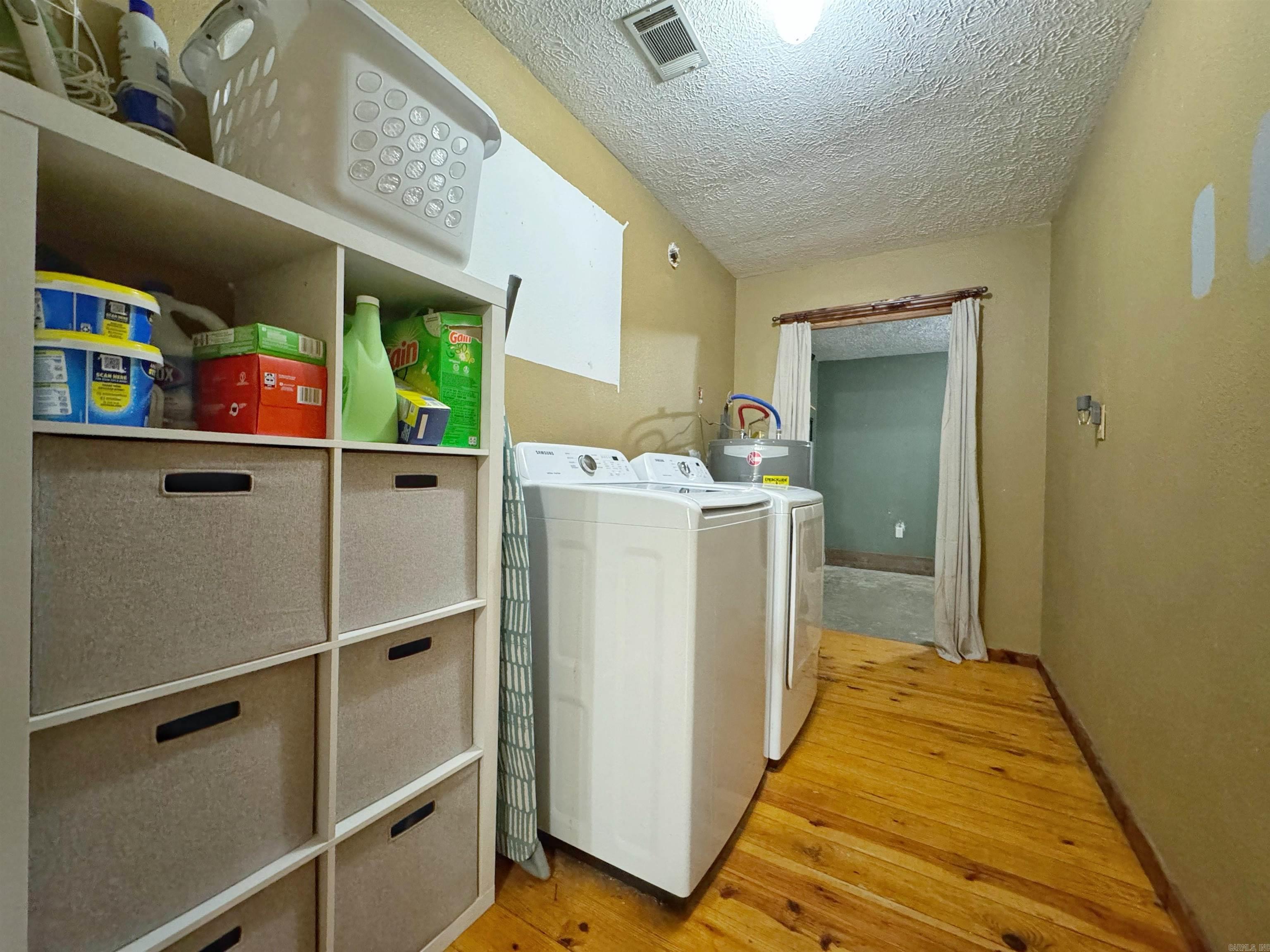 CLINTON RURAL-FORMOSA - Residential
