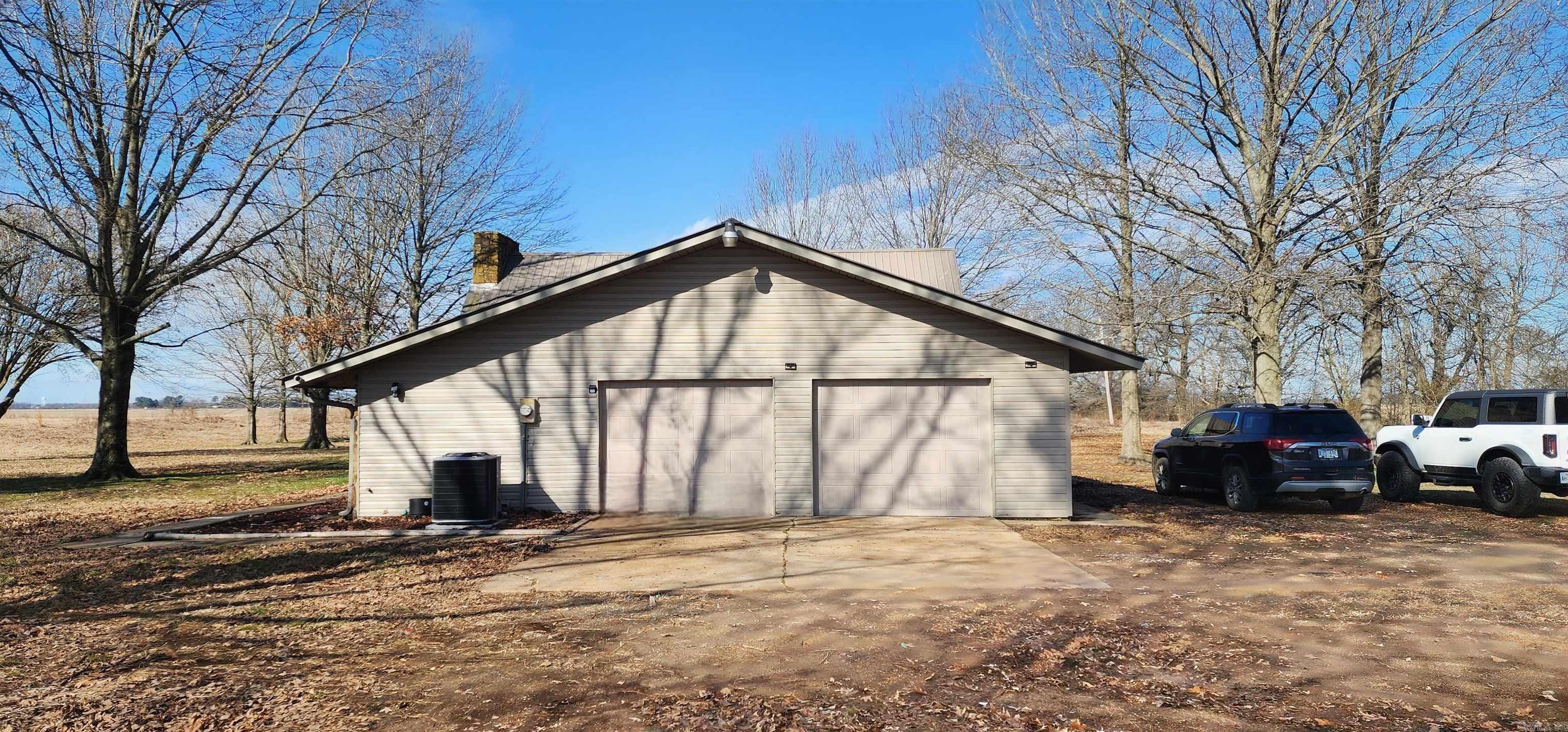 Metes & Bounds - Residential