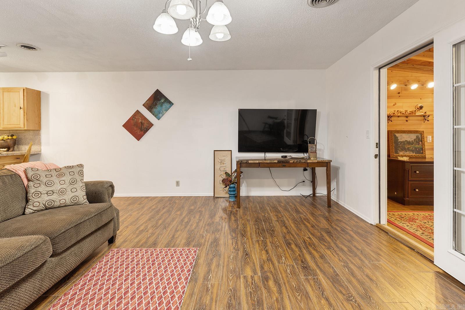 LAKEWOOD HILLS CONDO - Residential