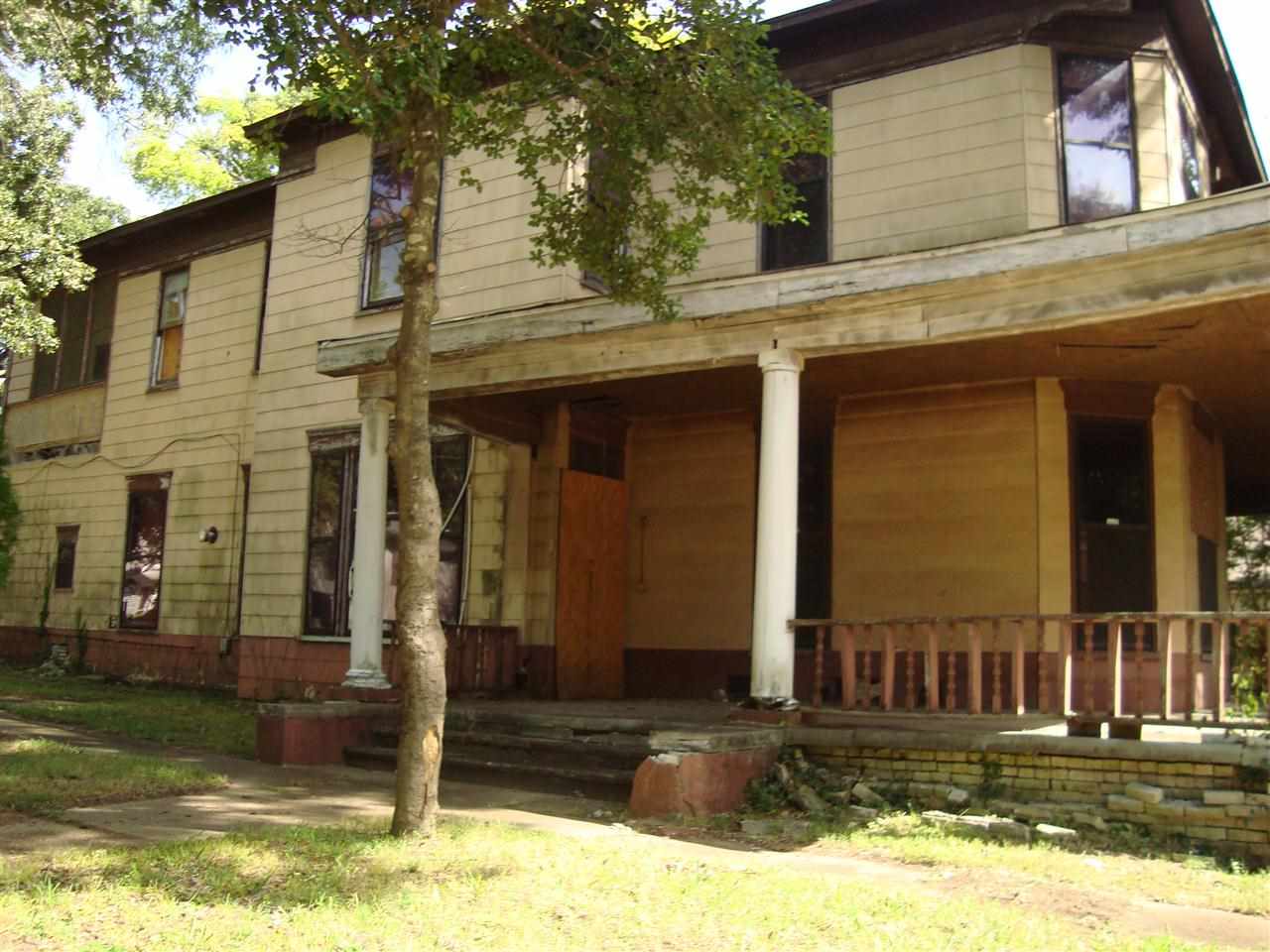 CENTENNIAL - Residential