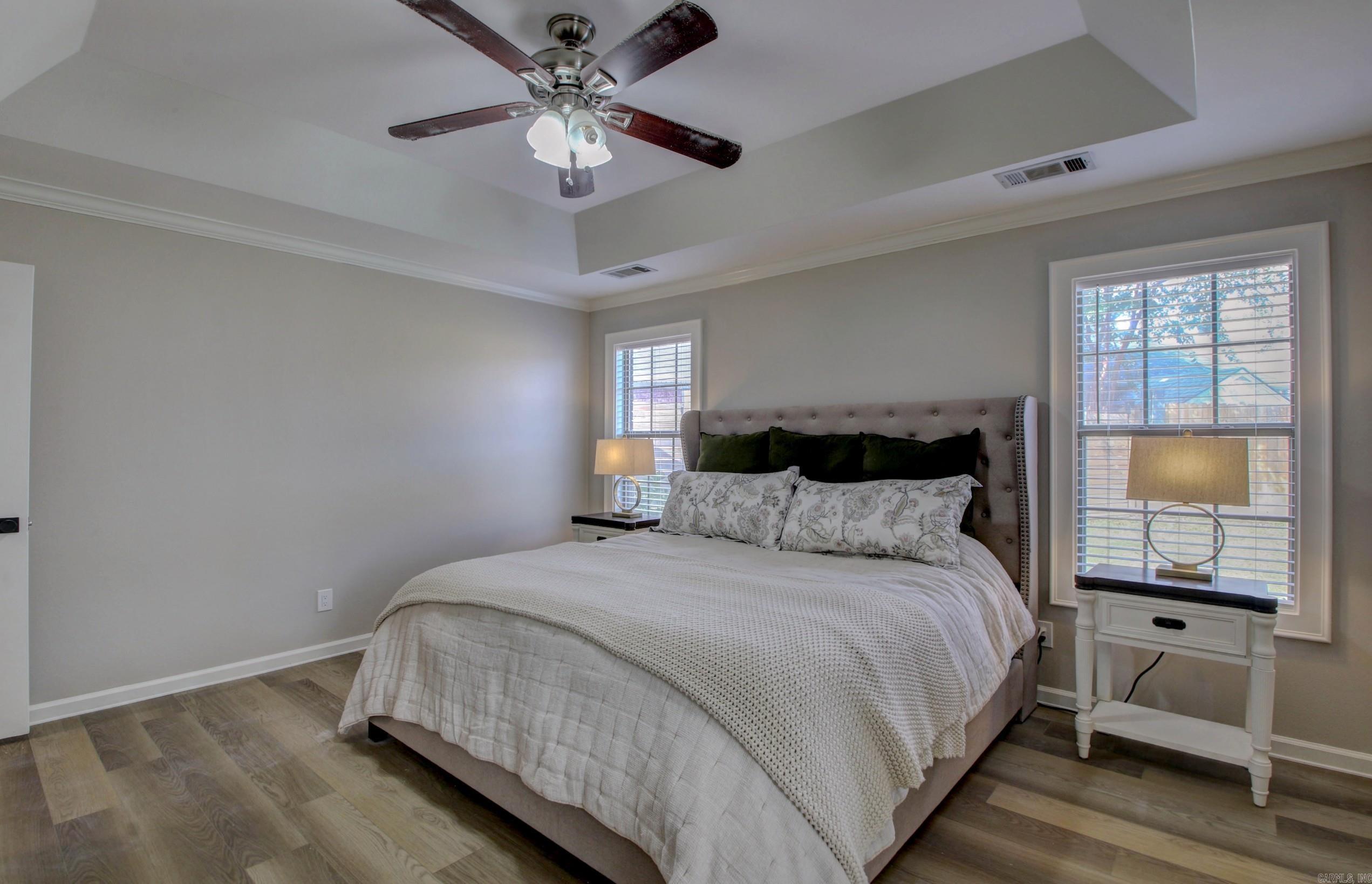 COUNTRY CLUB OF ARK THE - Residential