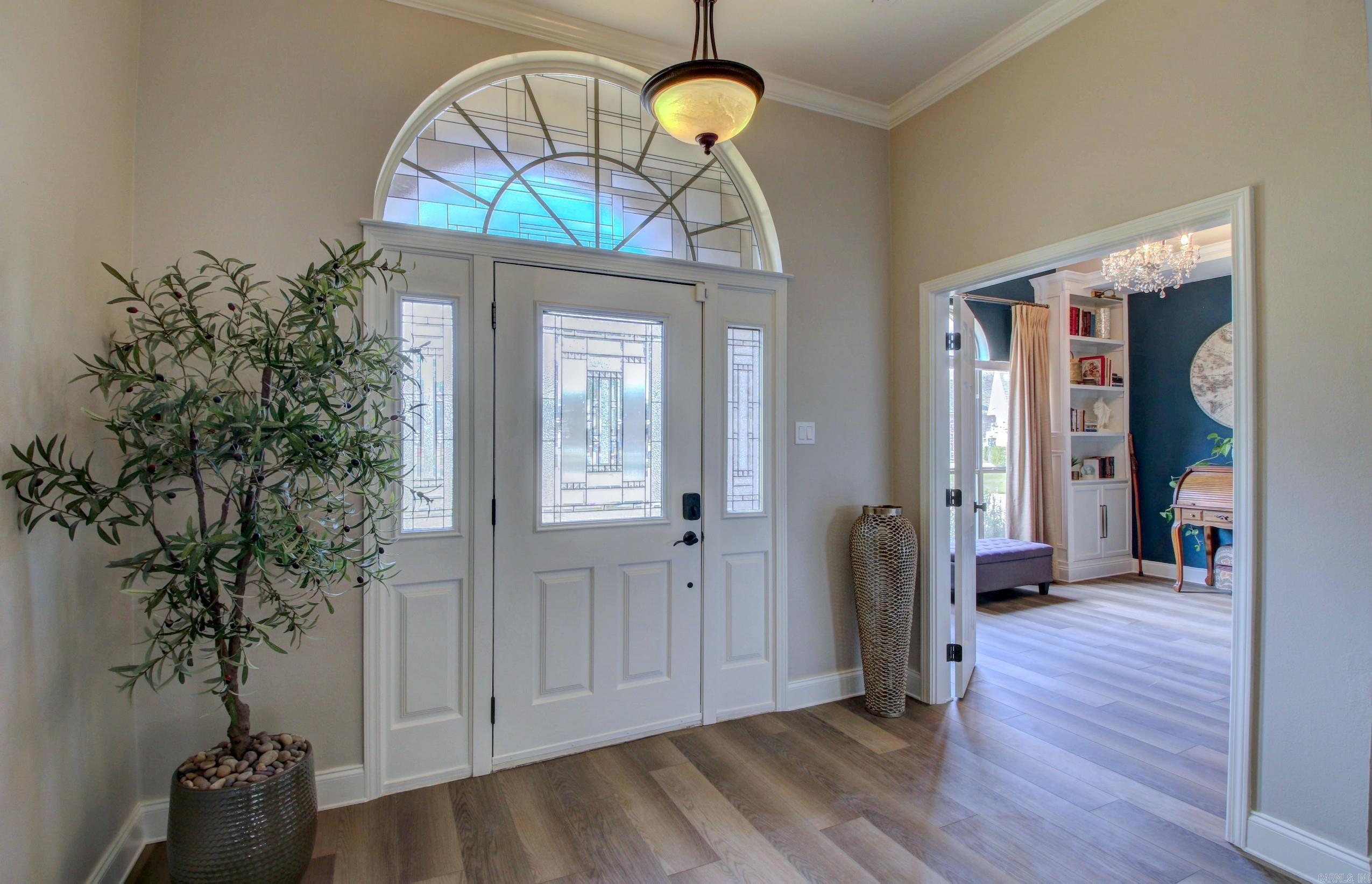 COUNTRY CLUB OF ARK THE - Residential