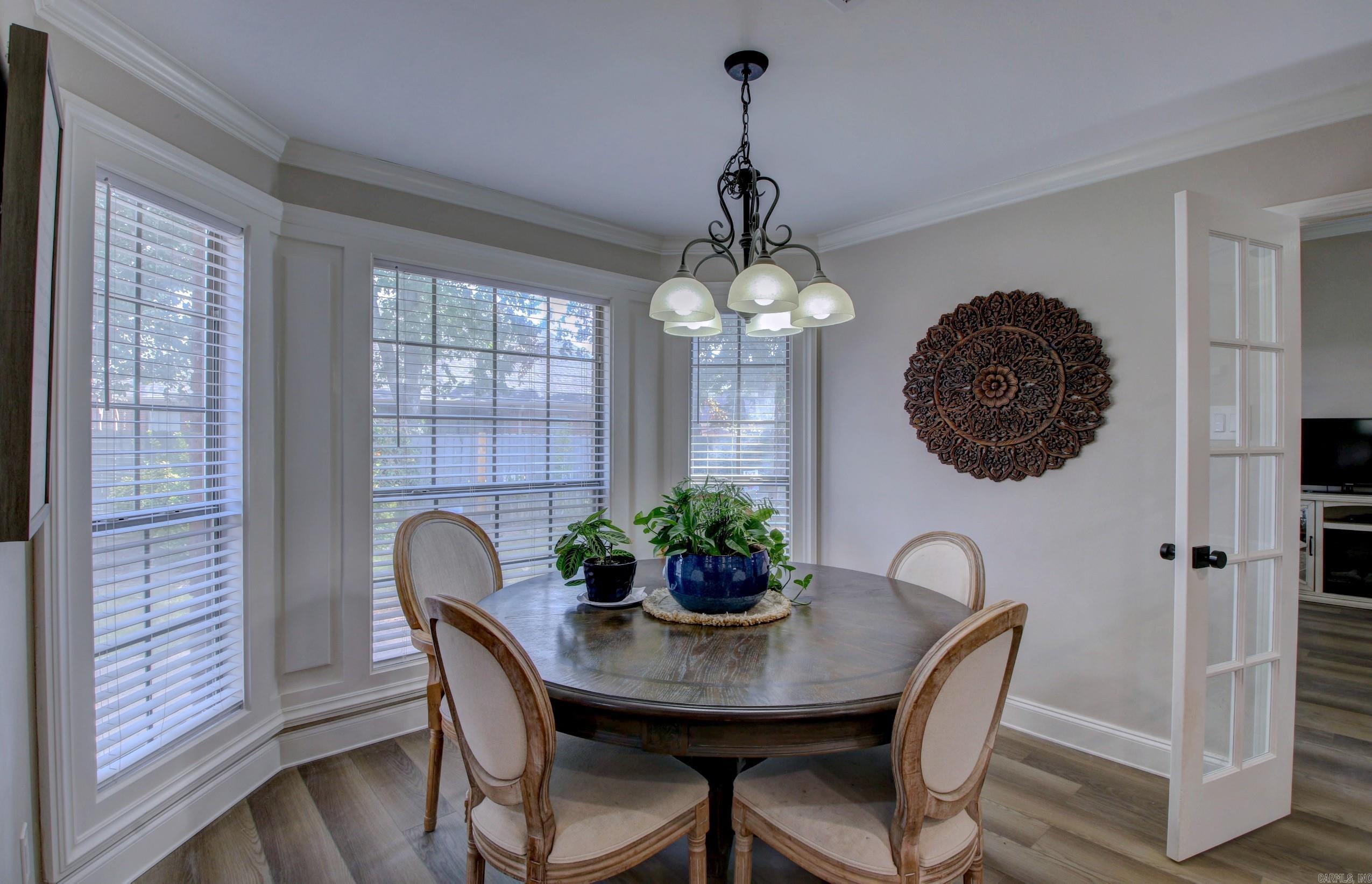 COUNTRY CLUB OF ARK THE - Residential