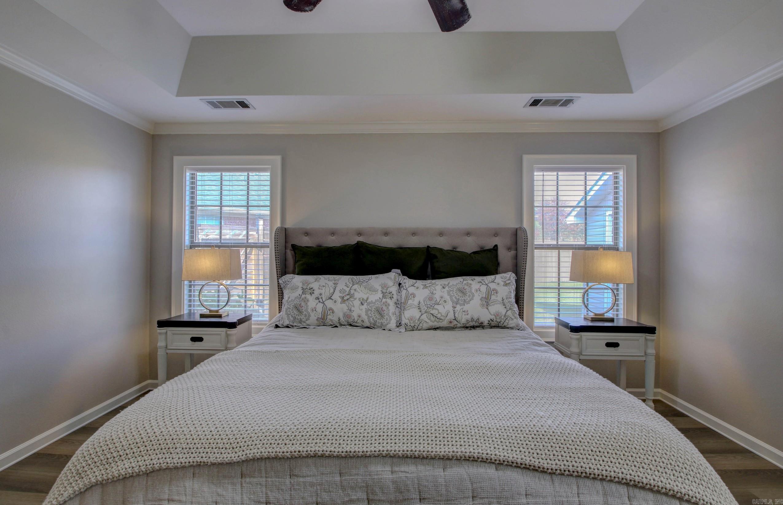 COUNTRY CLUB OF ARK THE - Residential