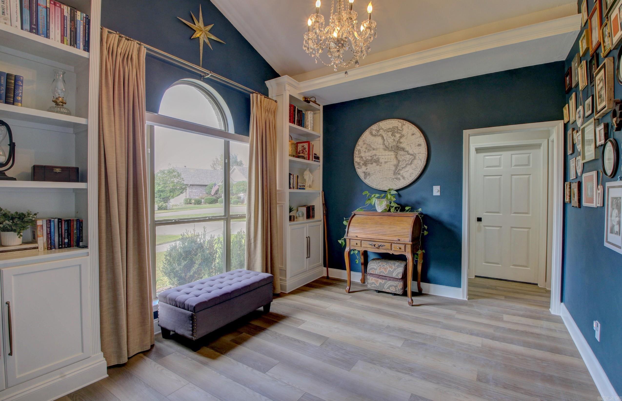 COUNTRY CLUB OF ARK THE - Residential