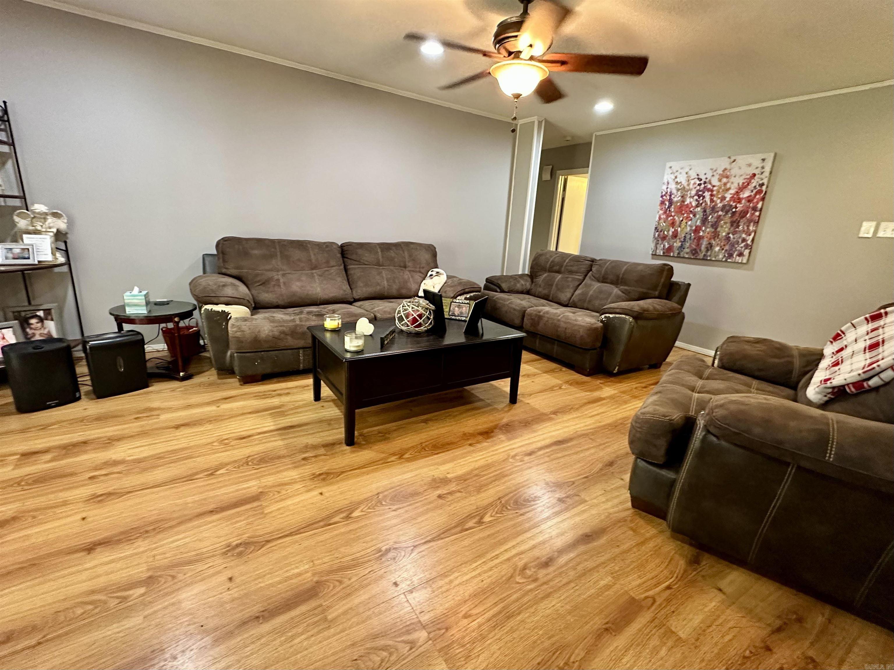 Mark Manor - Residential