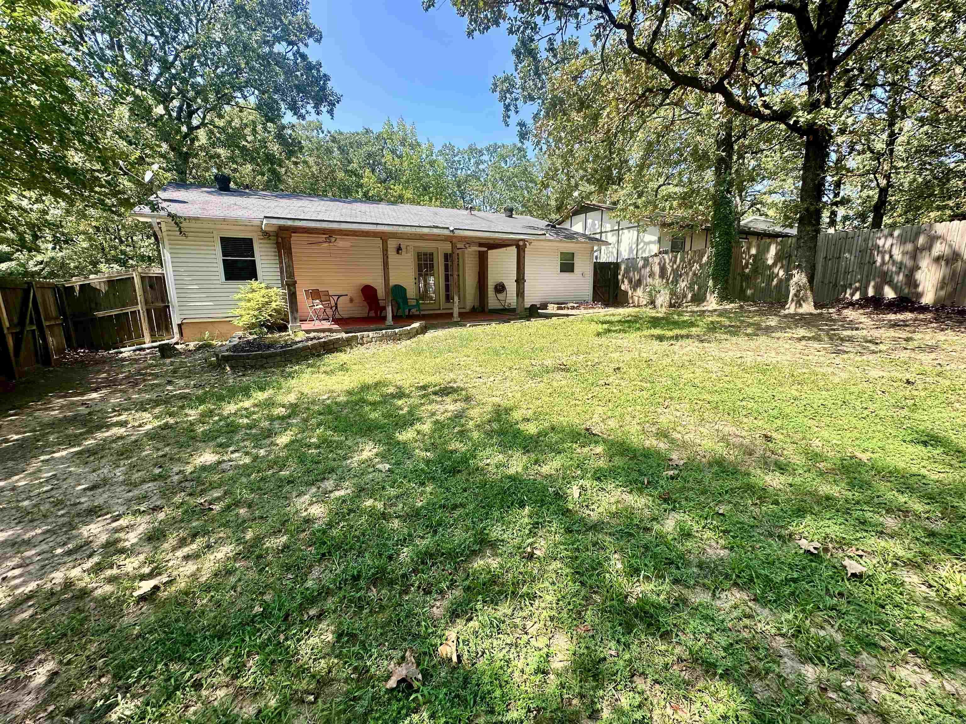 Mark Manor - Residential