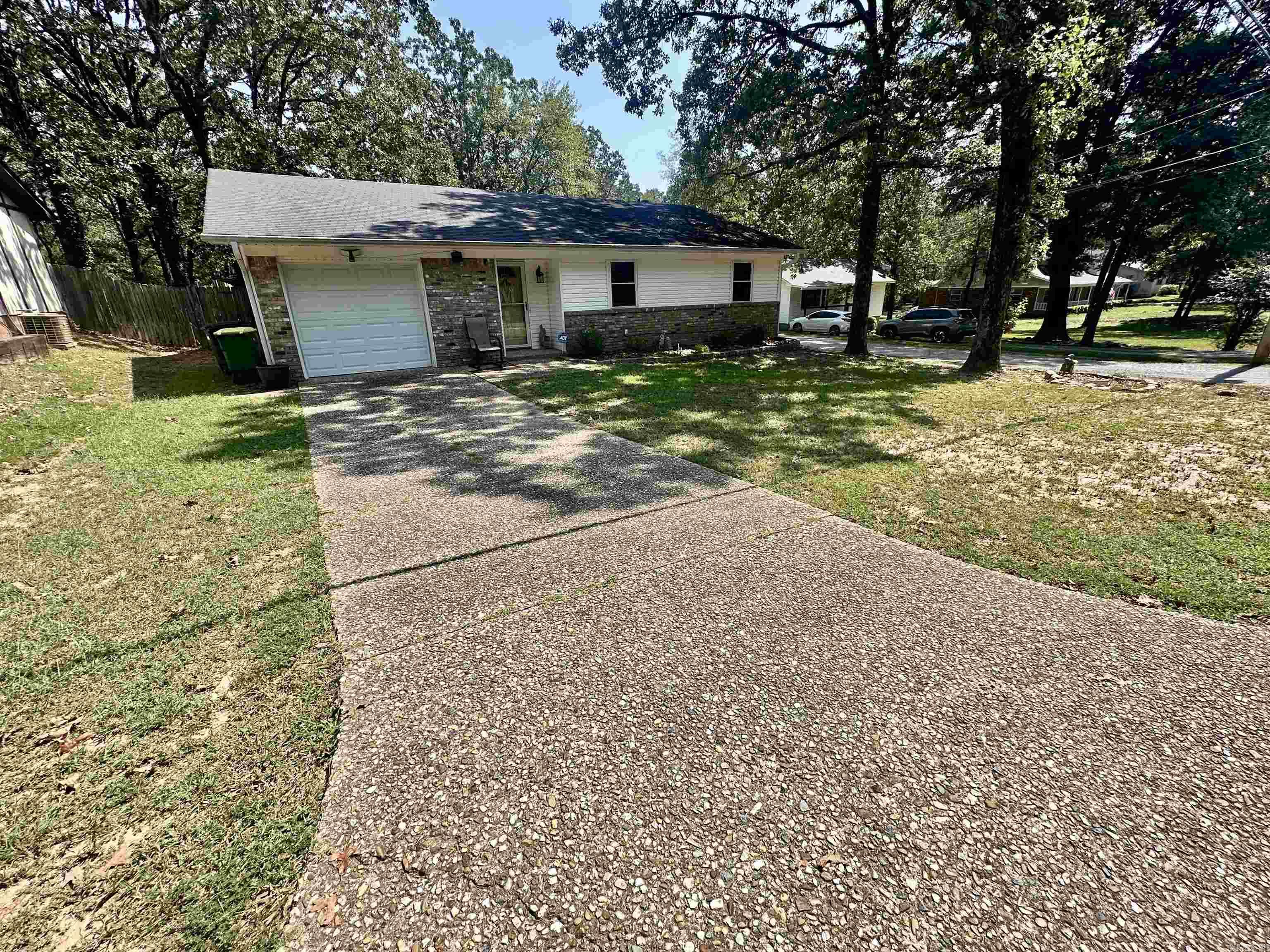 Mark Manor - Residential