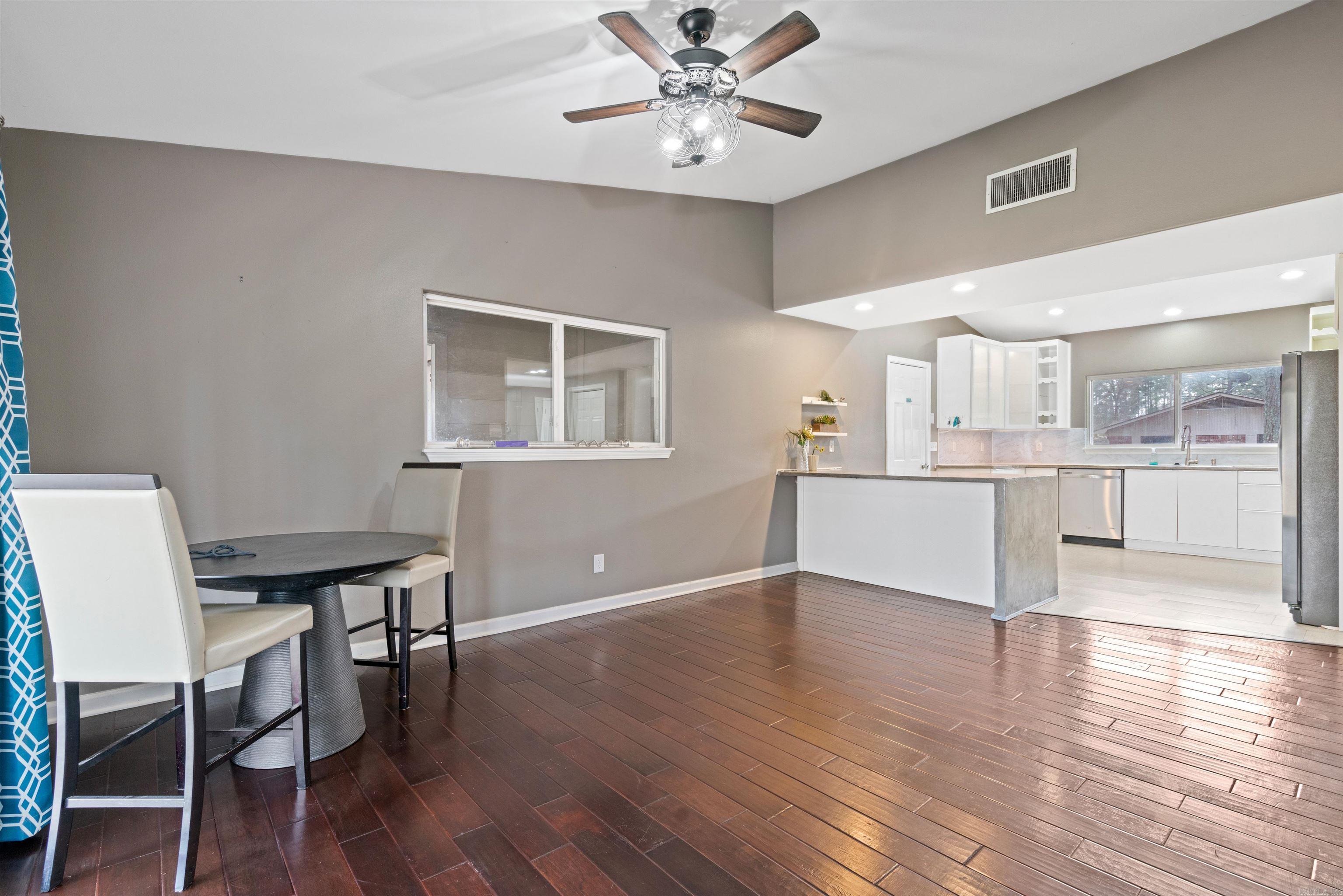 Sherwood Forest - Residential