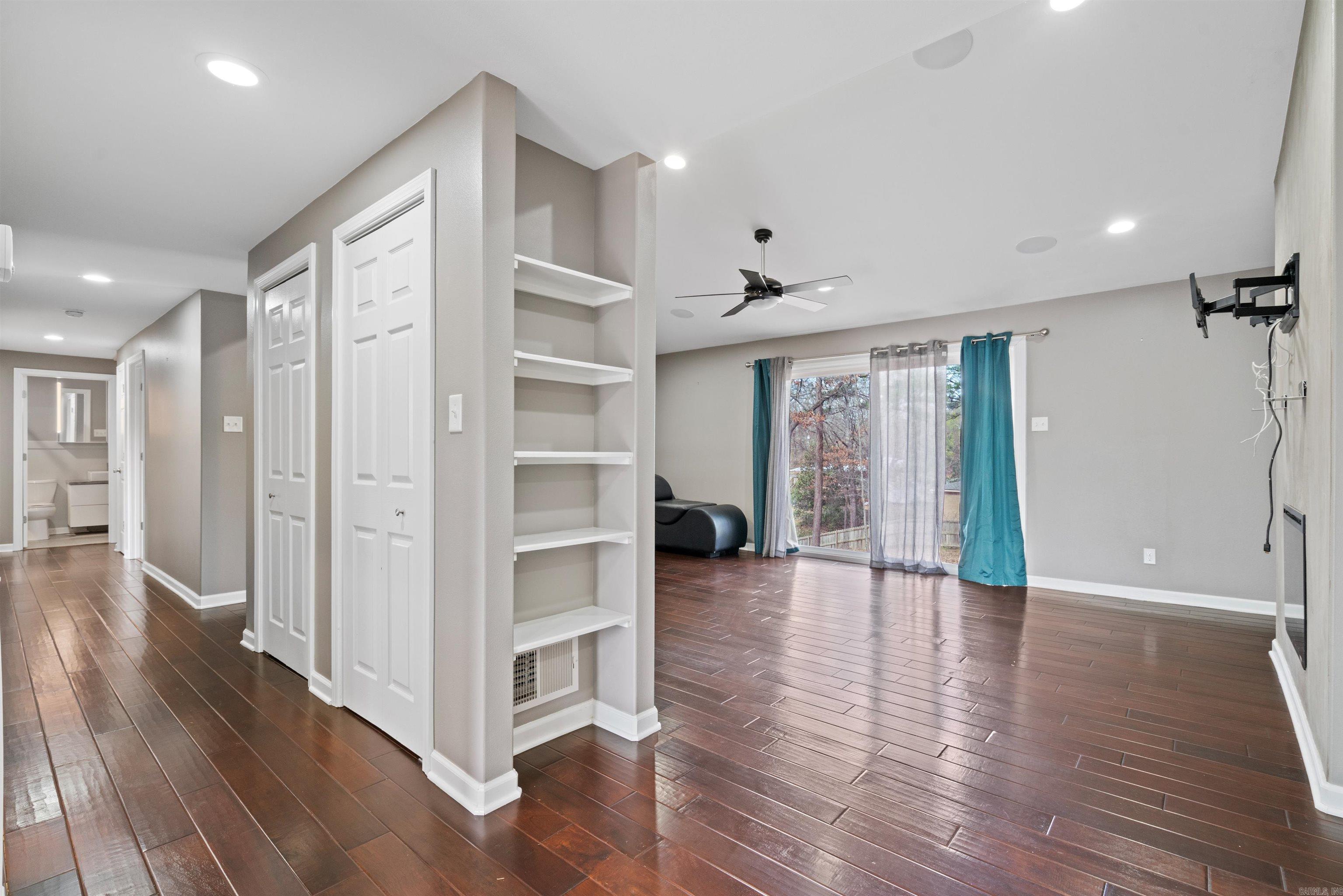 Sherwood Forest - Residential