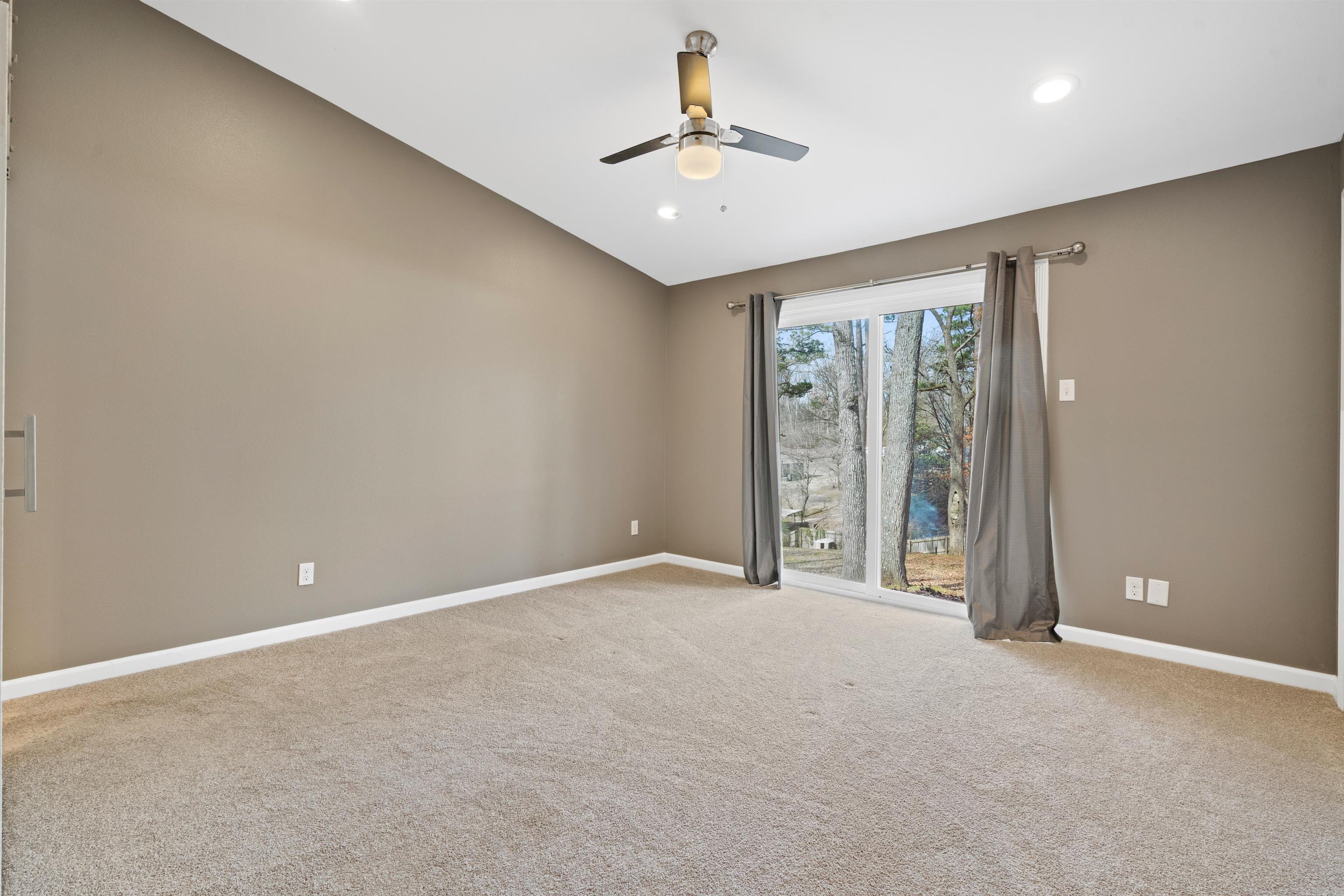 Sherwood Forest - Residential