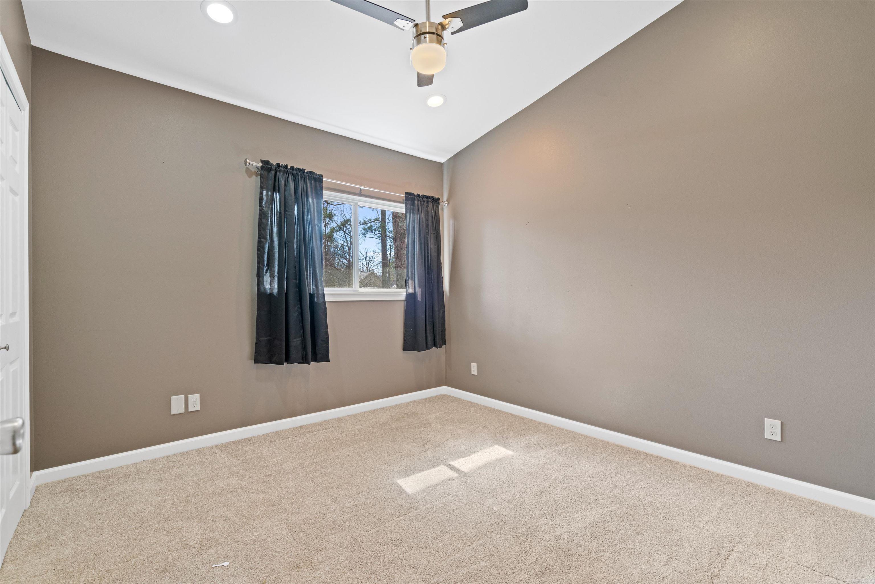 Sherwood Forest - Residential