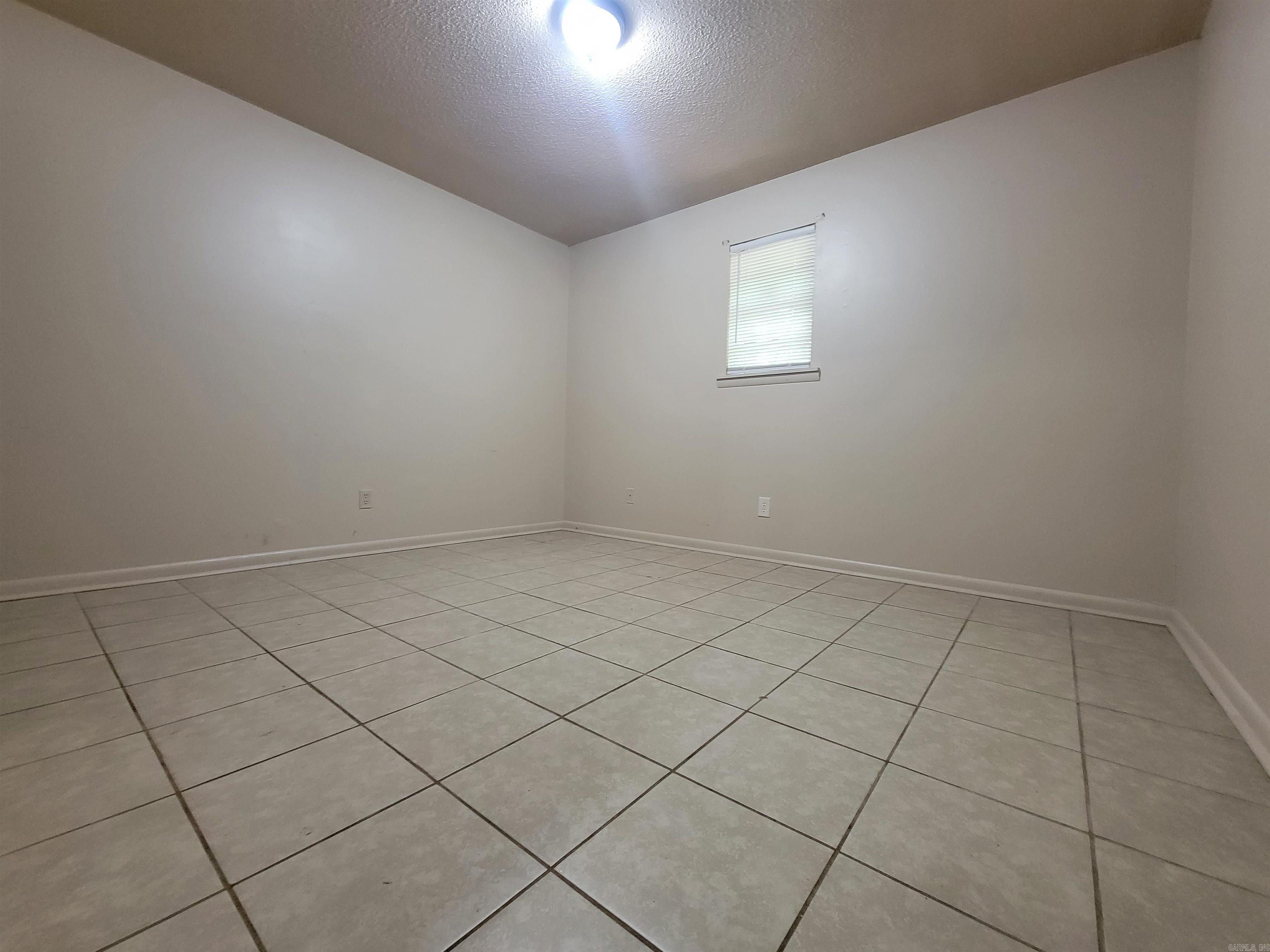 McCain Mabel - Residential Lease