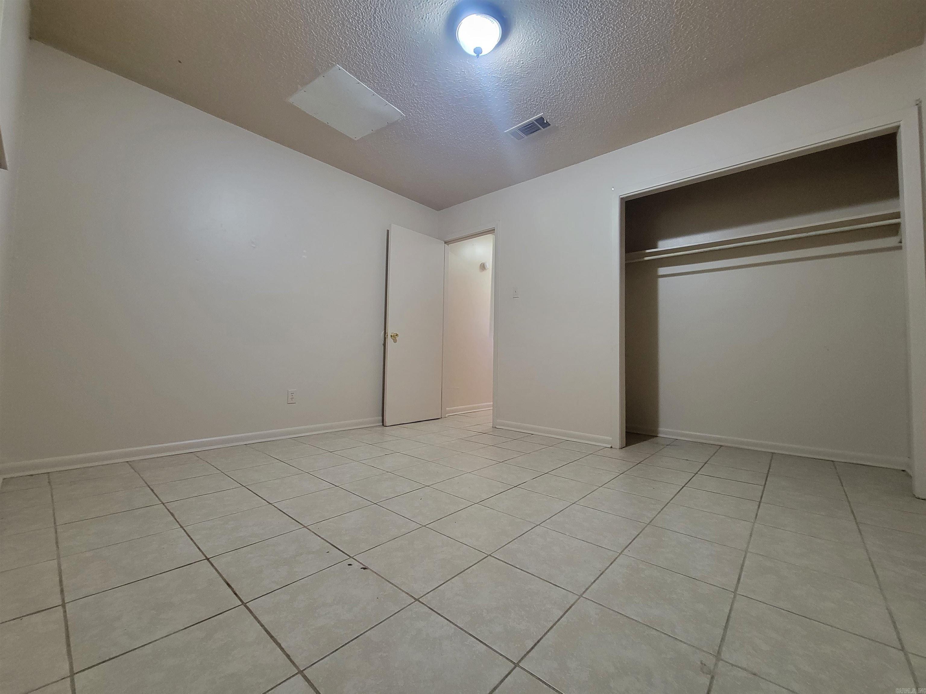 McCain Mabel - Residential Lease