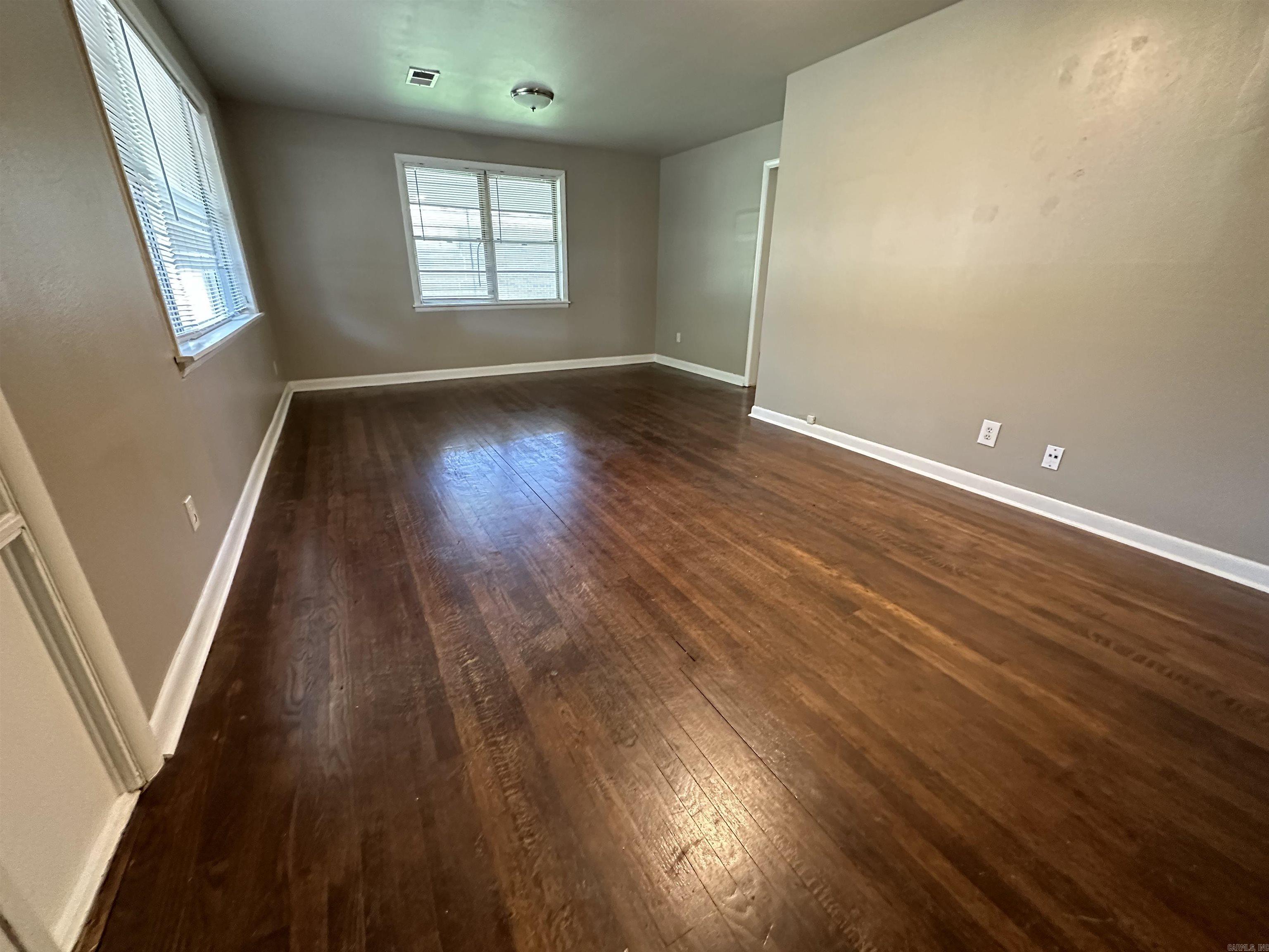 West Markham Heights - Residential Lease