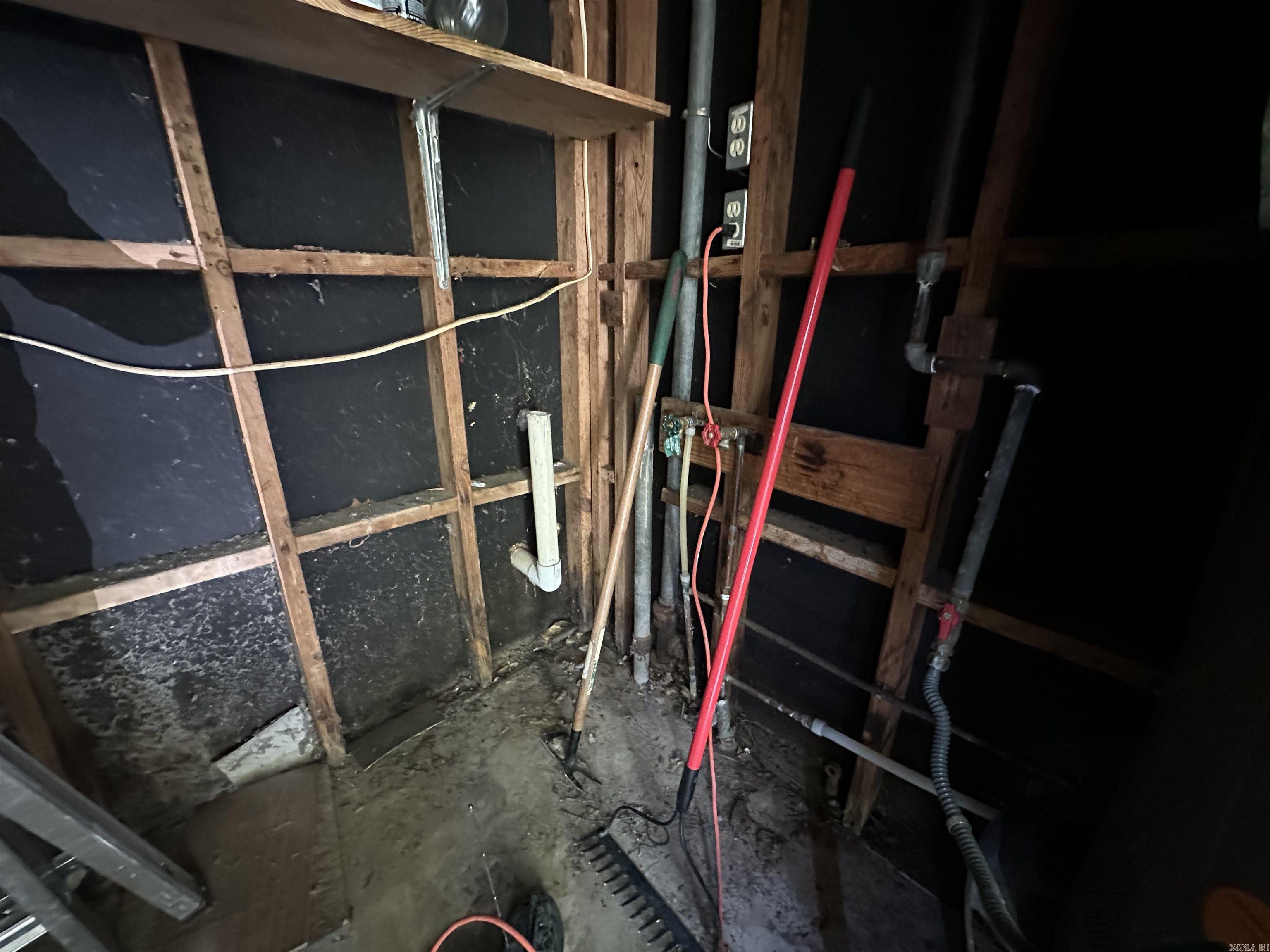 West Markham Heights - Residential Lease