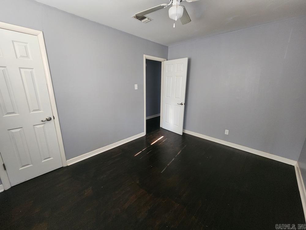 MEADOW PARK - Residential