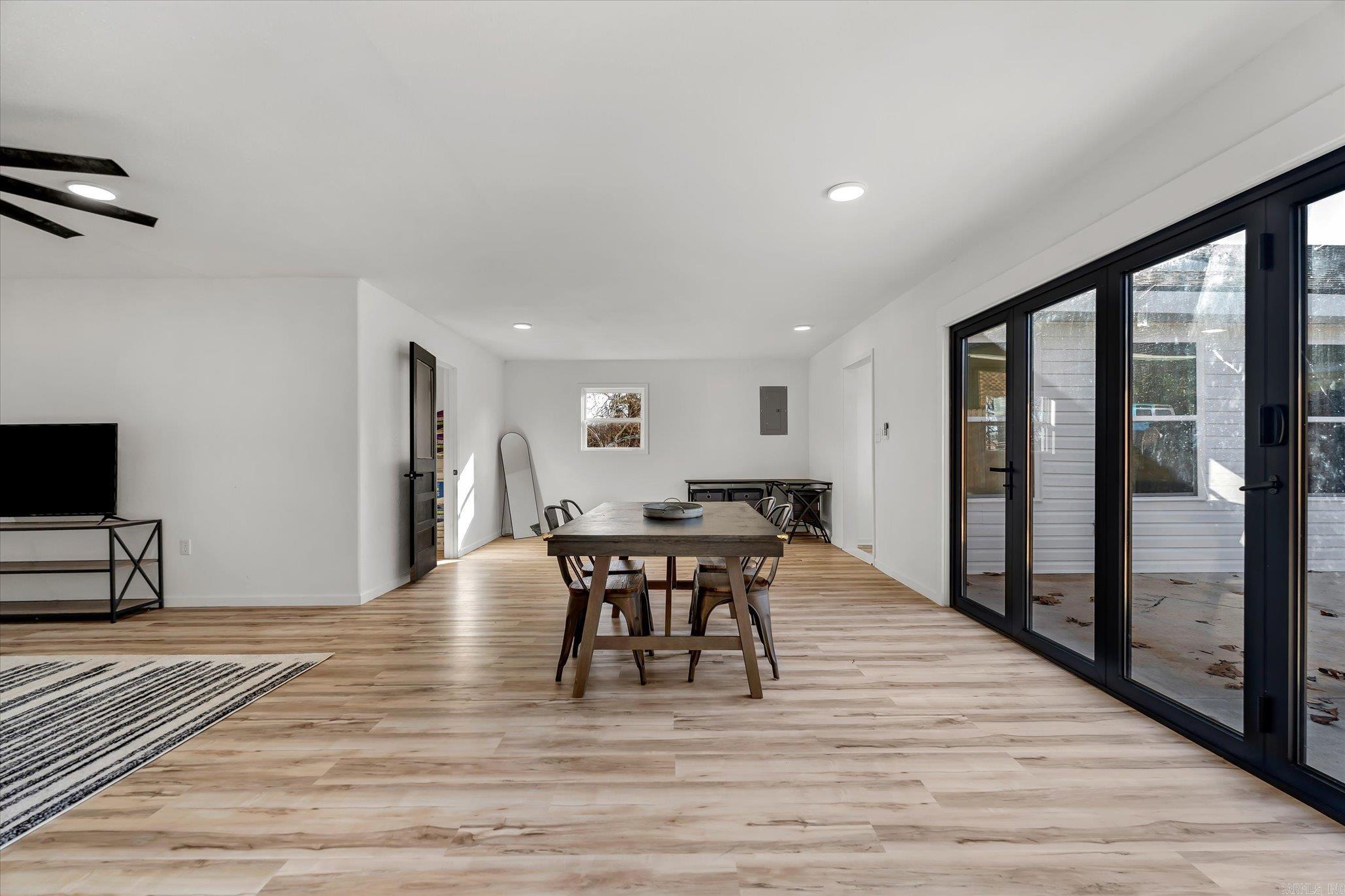 MAYO TEDDER - Residential