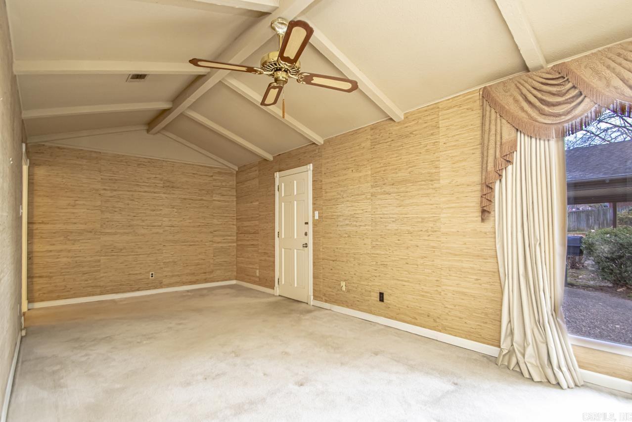 COUNTRY CLUB PARK - Residential