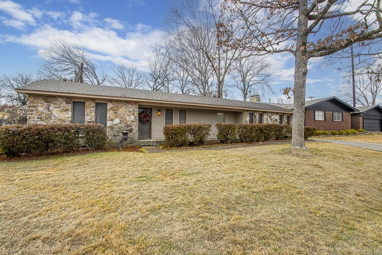 COUNTRY CLUB PARK - Residential