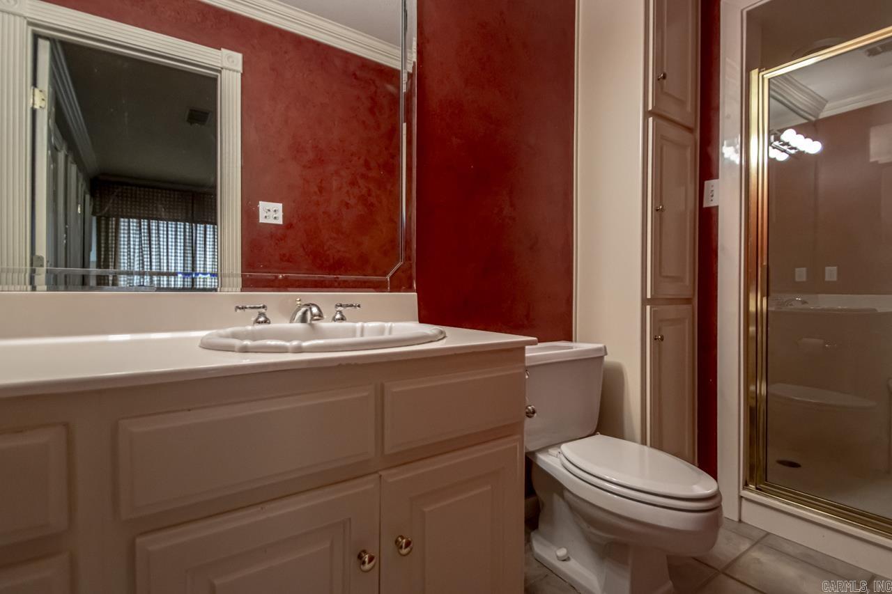 COUNTRY CLUB PARK - Residential