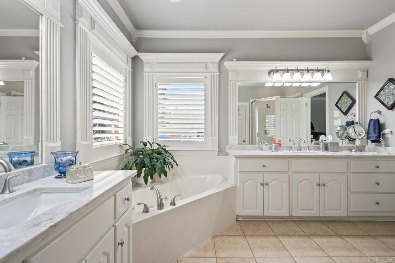 MAUMELLE VALLEY ESTATES - Residential