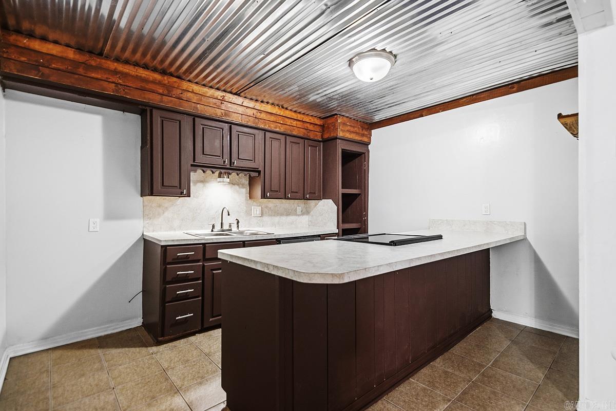 TANGLEWOOD - Residential