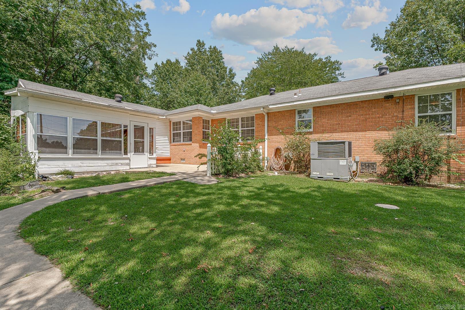 Cottage - Residential