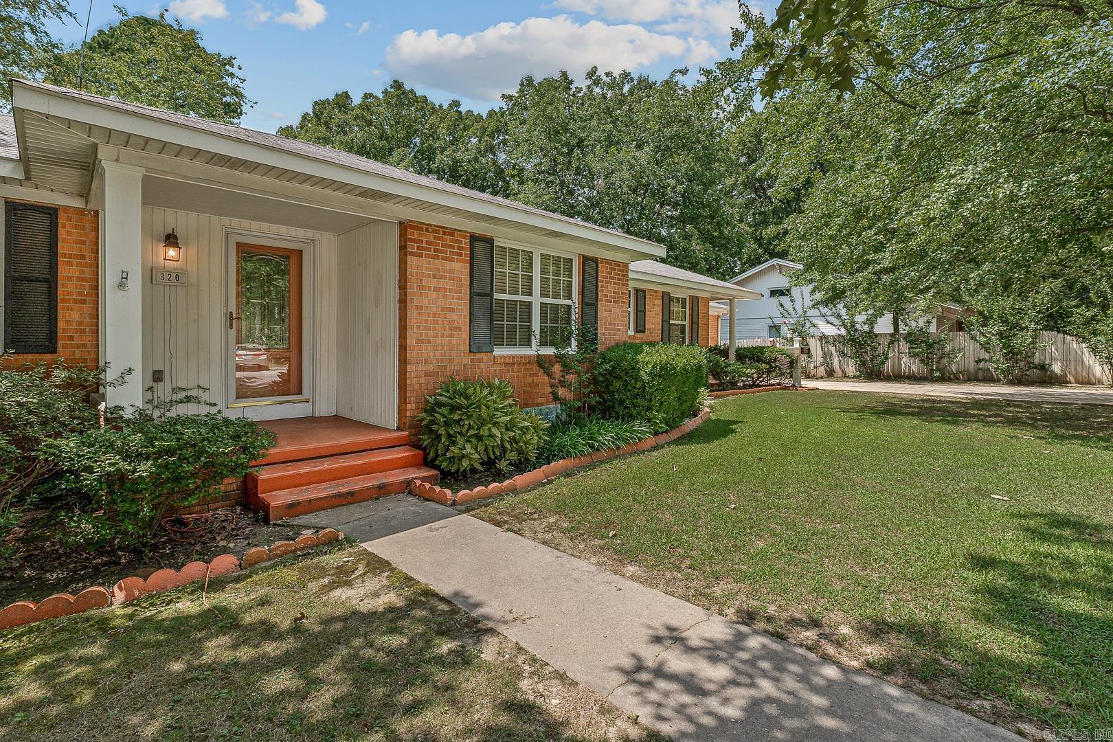 Cottage - Residential