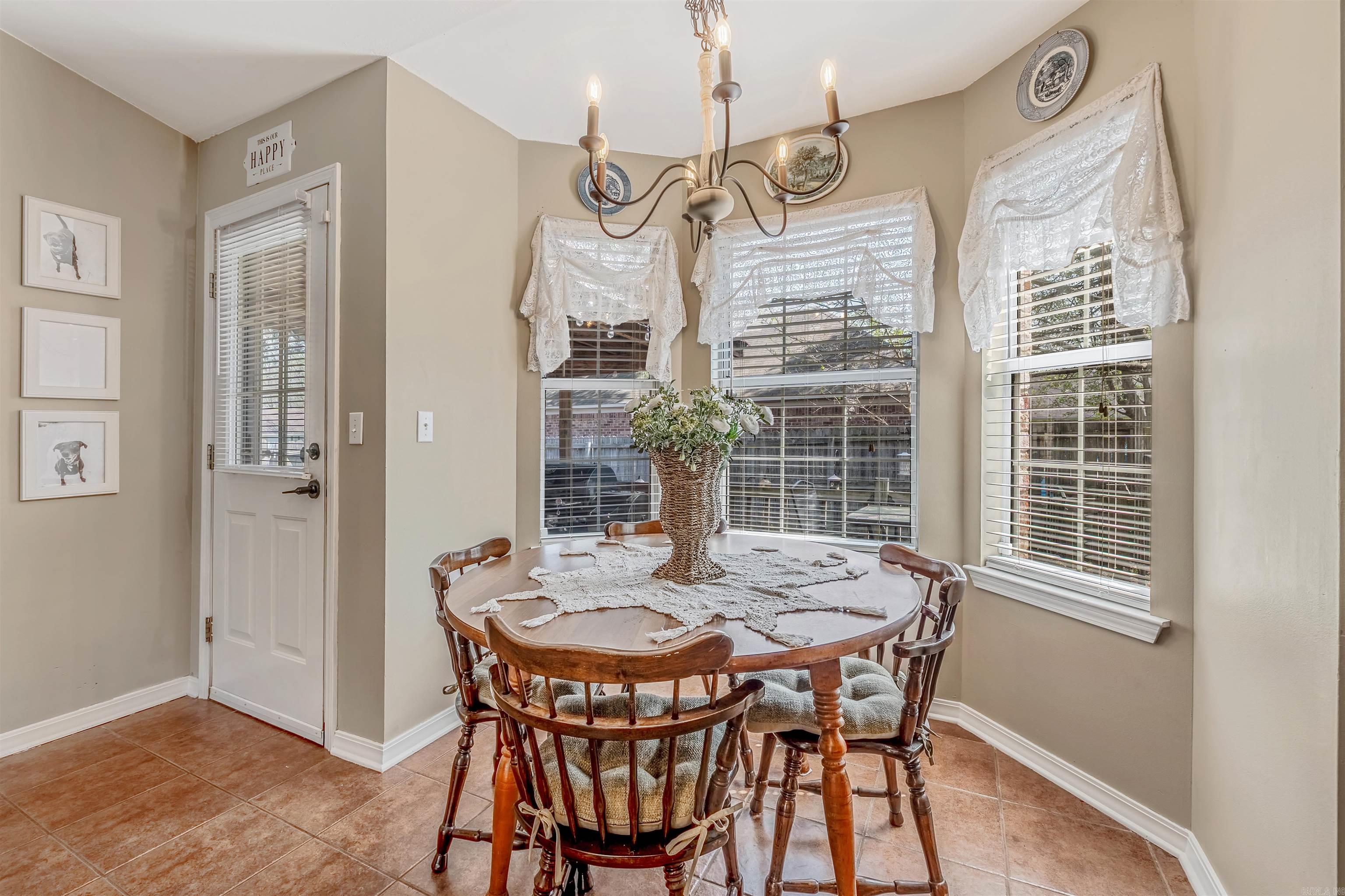 MAGNOLIA POINT - Residential