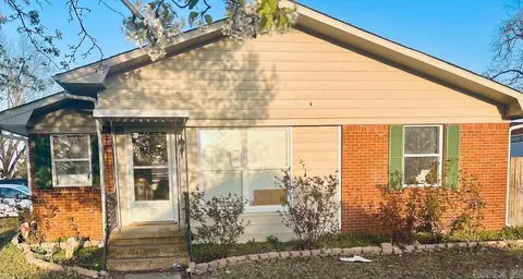 MLS: 25011126