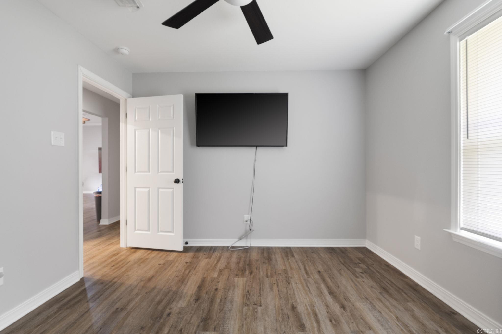 LAKEVIEW S/D - Residential