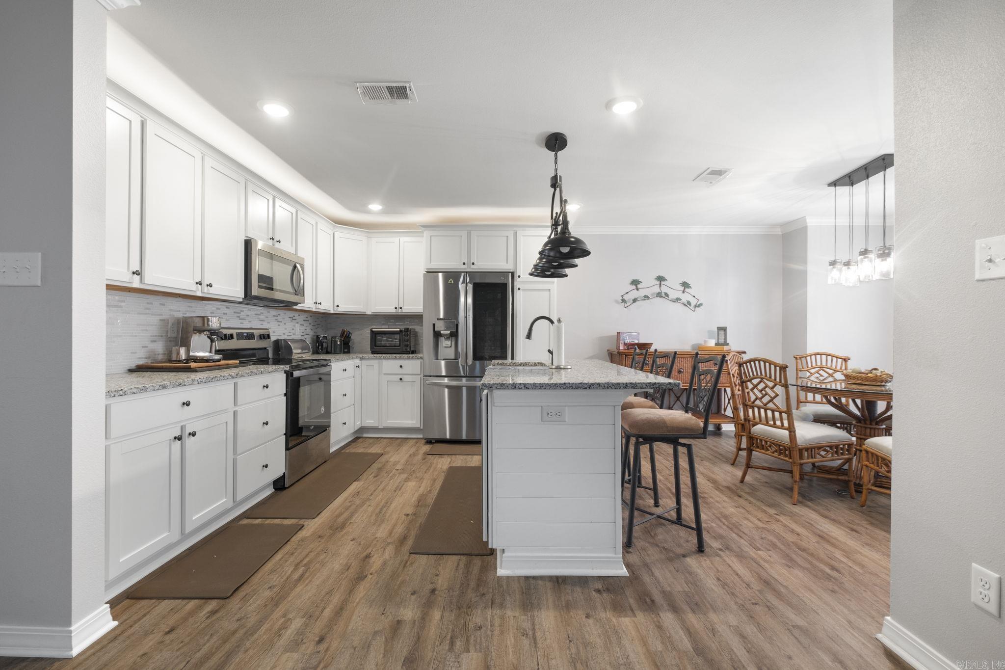 LAKEVIEW S/D - Residential