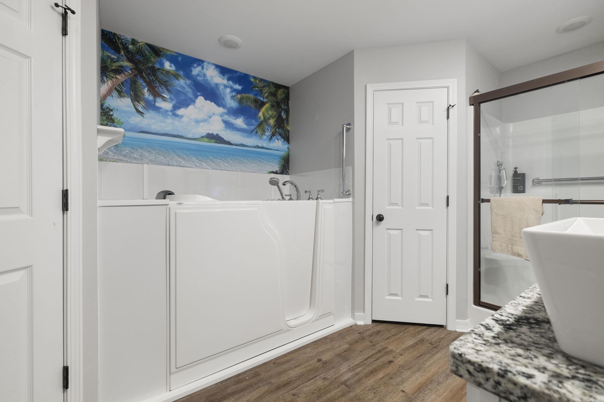 LAKEVIEW S/D - Residential