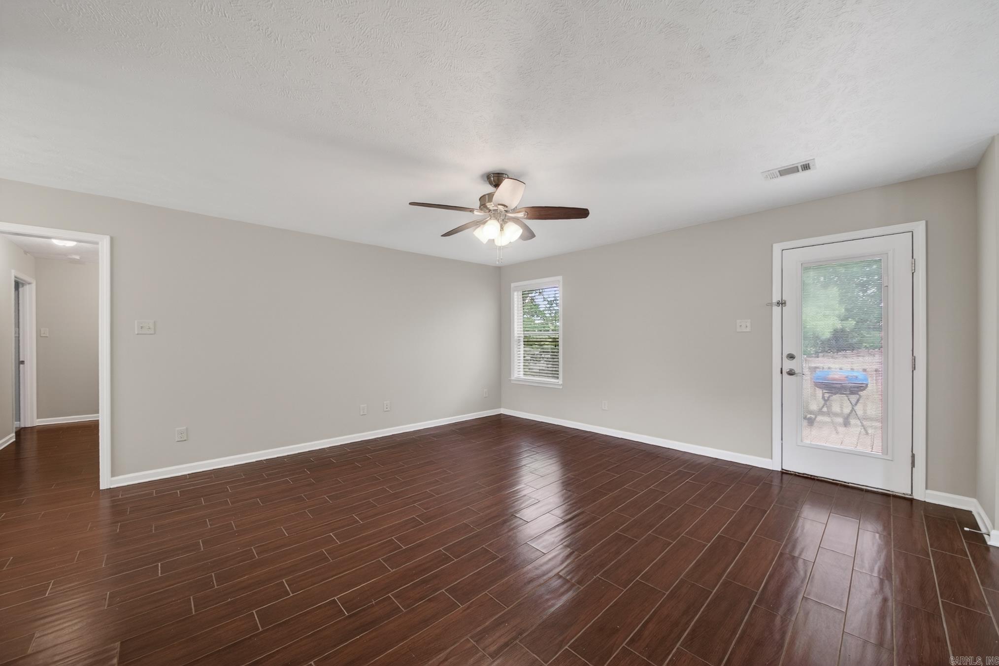 MAGNESS CREEK SUBDIVISION - Residential