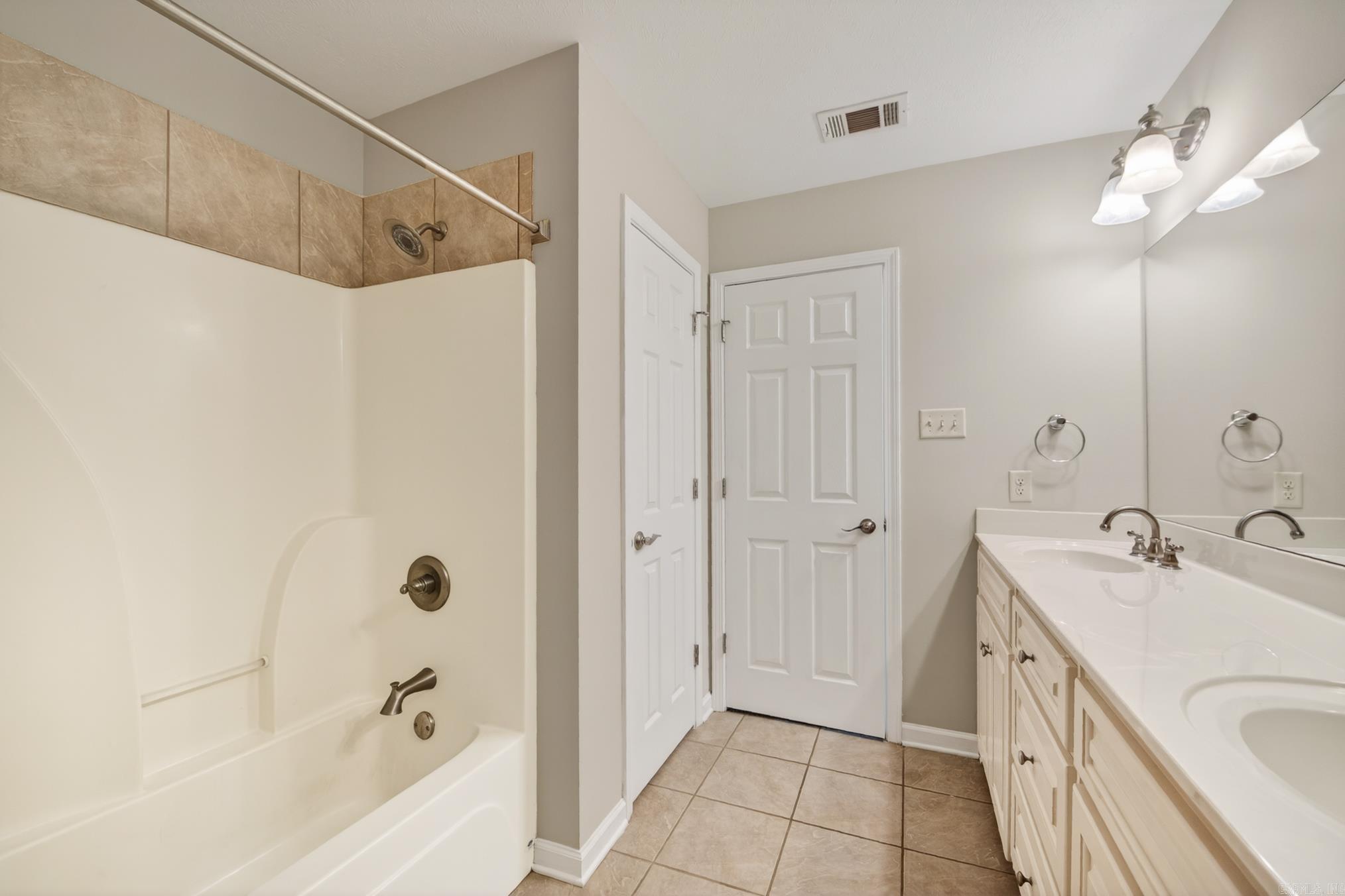 MAGNESS CREEK SUBDIVISION - Residential