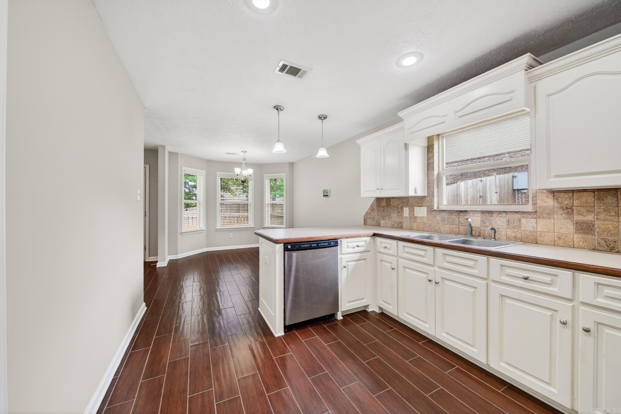 MAGNESS CREEK SUBDIVISION - Residential