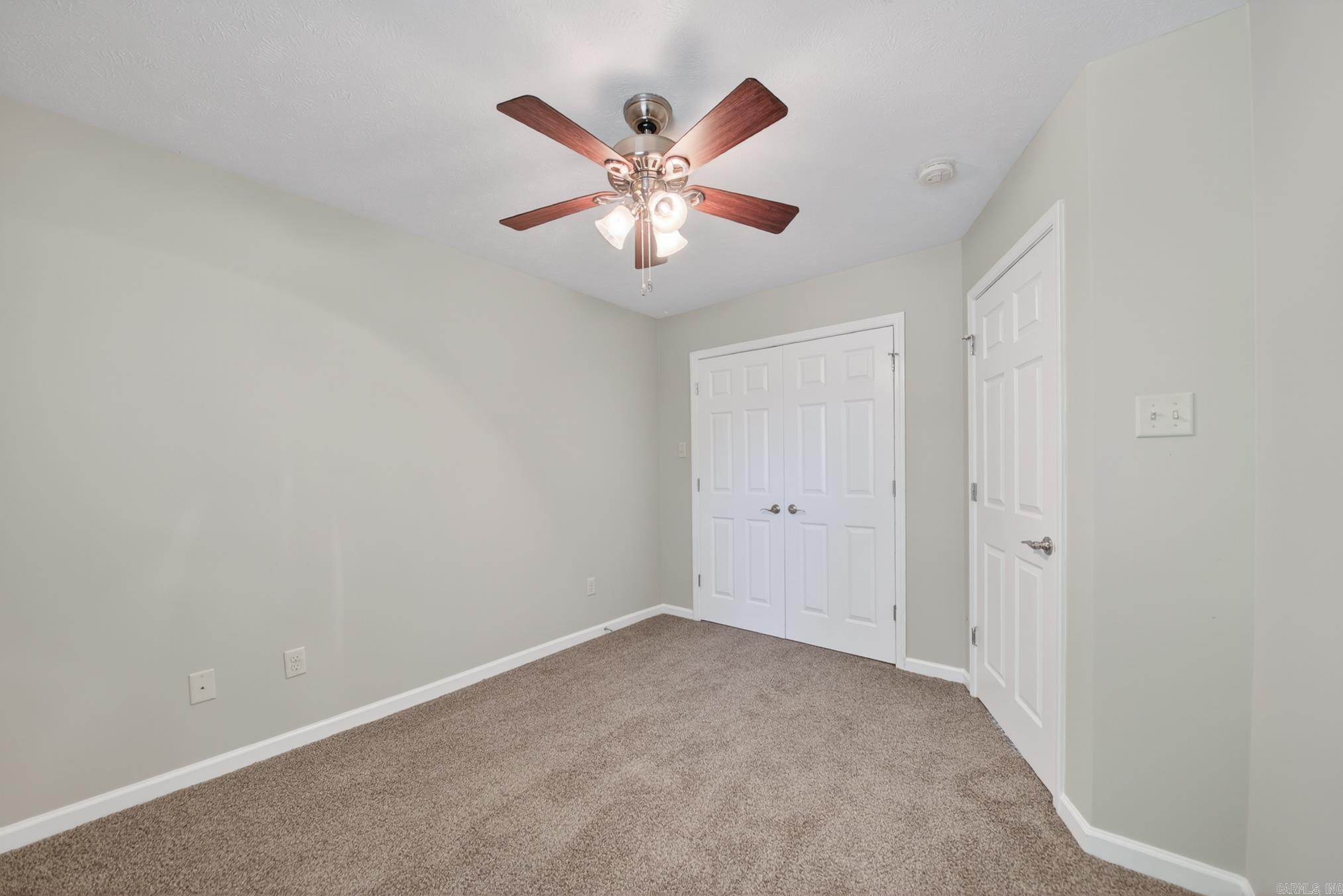 MAGNESS CREEK SUBDIVISION - Residential