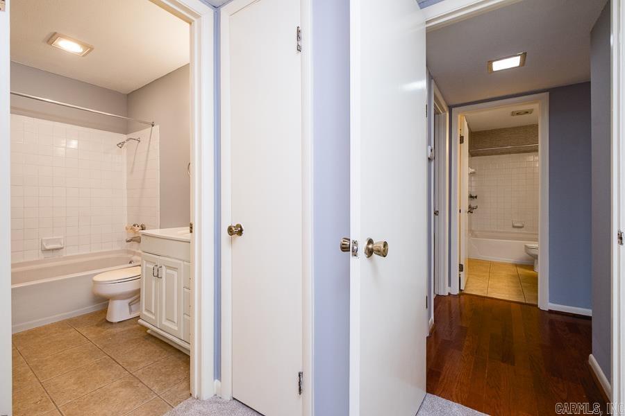 Forest Hills Condos - Residential