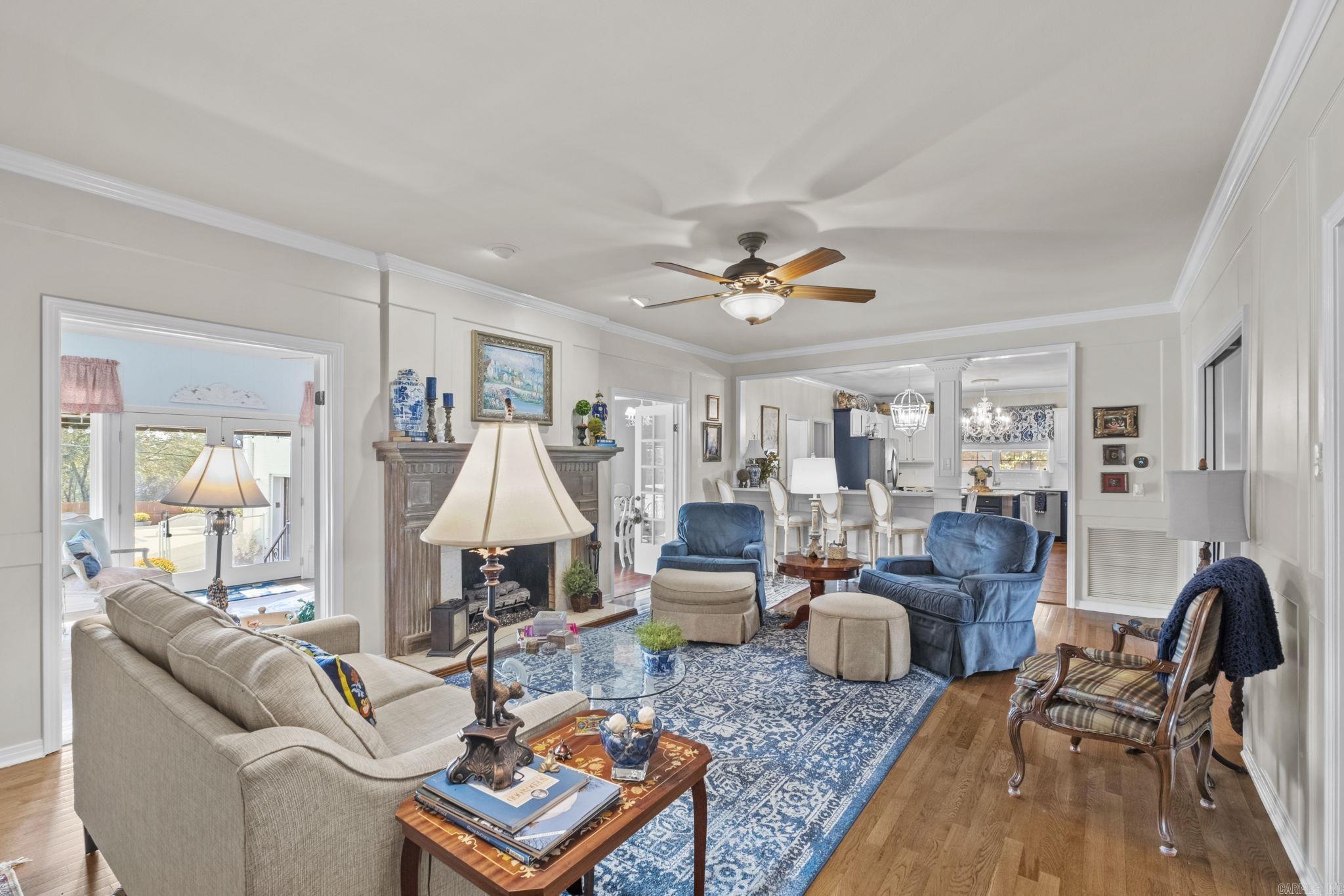 INDIAN HILLS - Residential