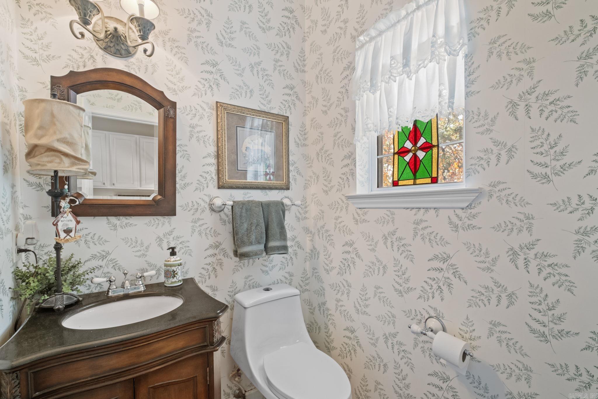 INDIAN HILLS - Residential