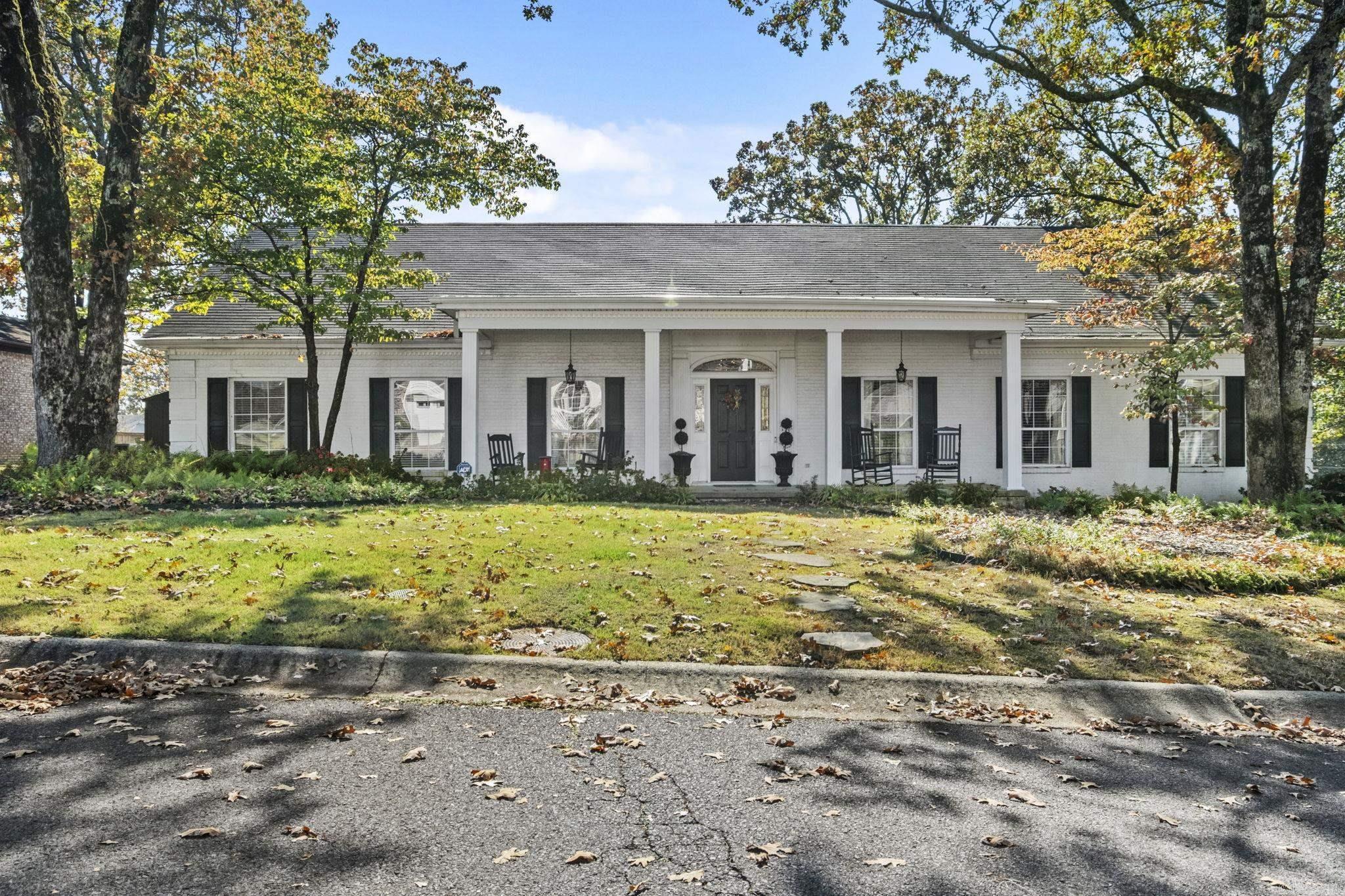 INDIAN HILLS - Residential