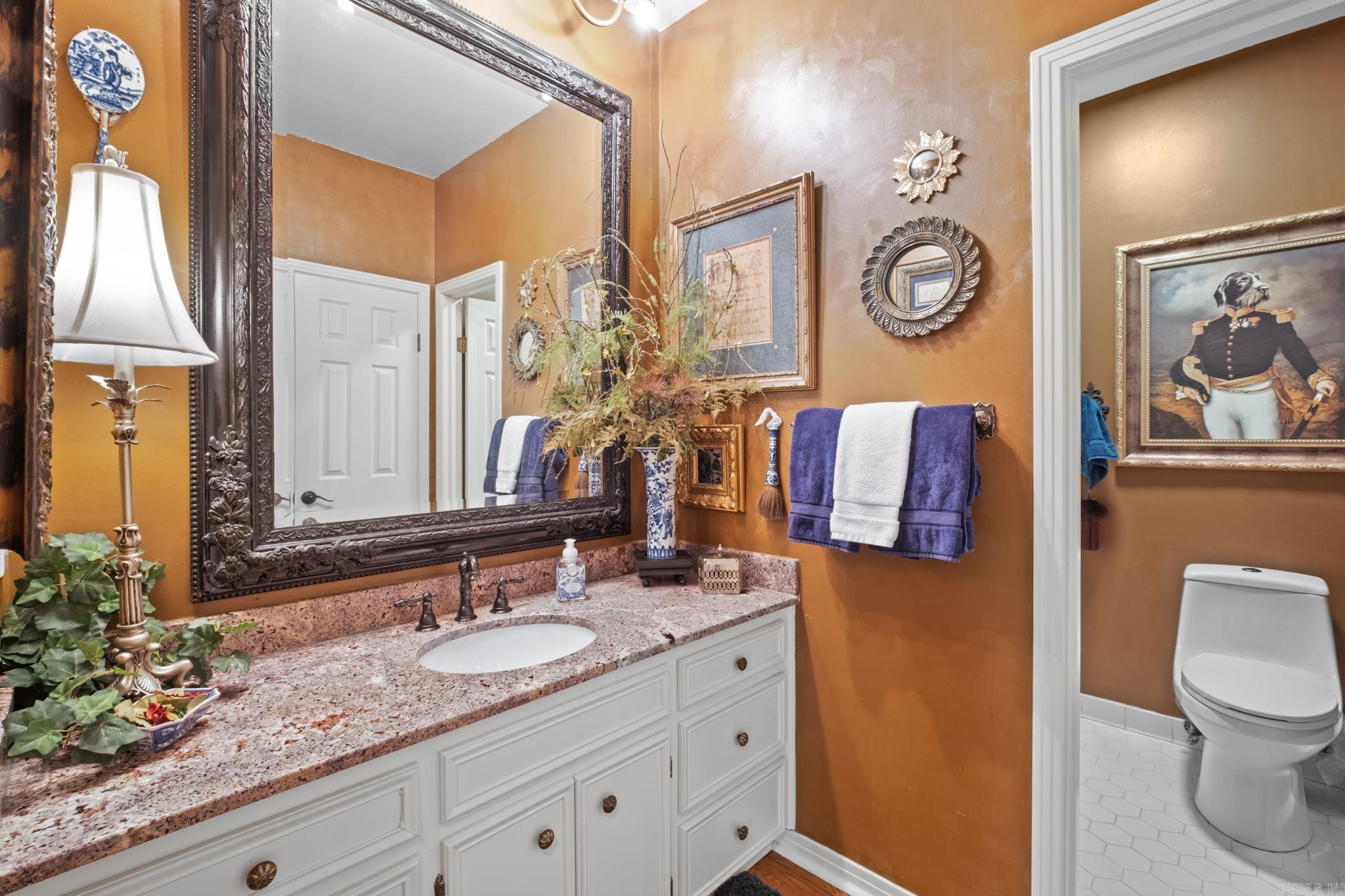 INDIAN HILLS - Residential