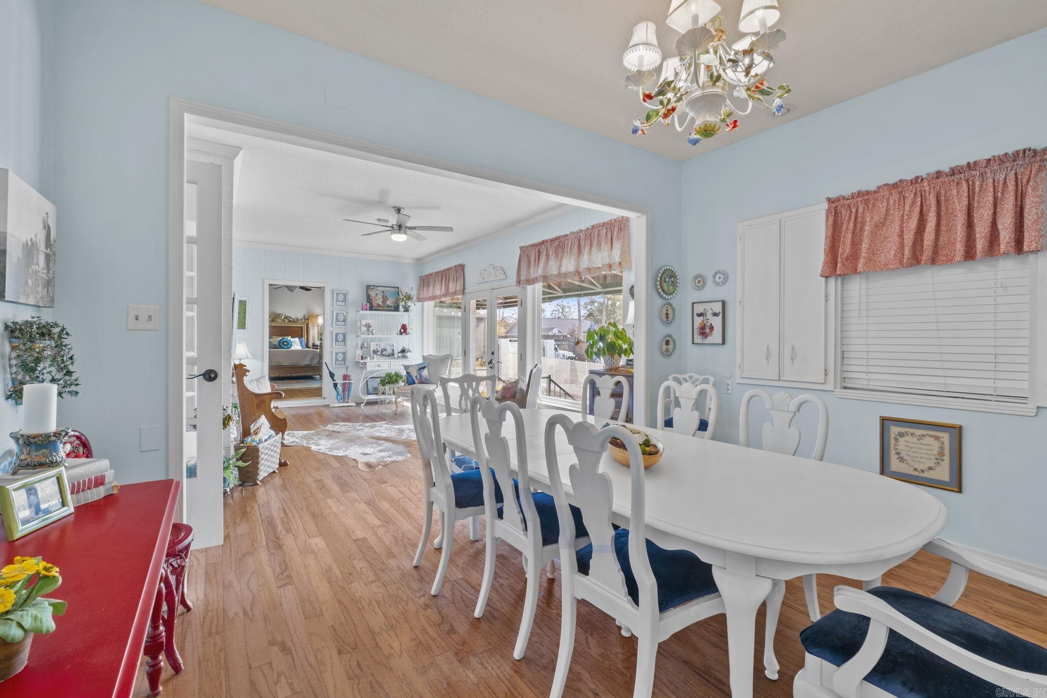 INDIAN HILLS - Residential