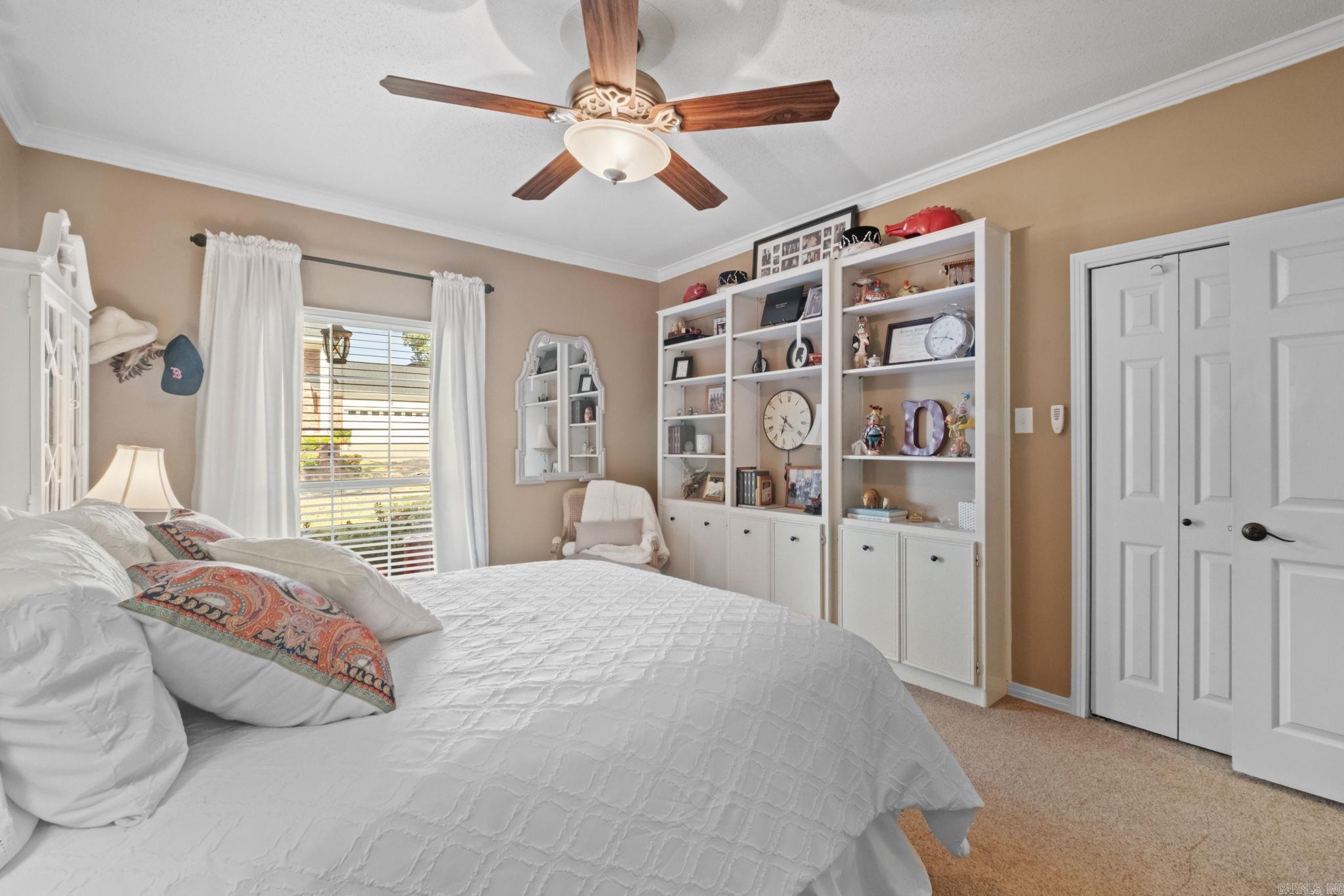 INDIAN HILLS - Residential